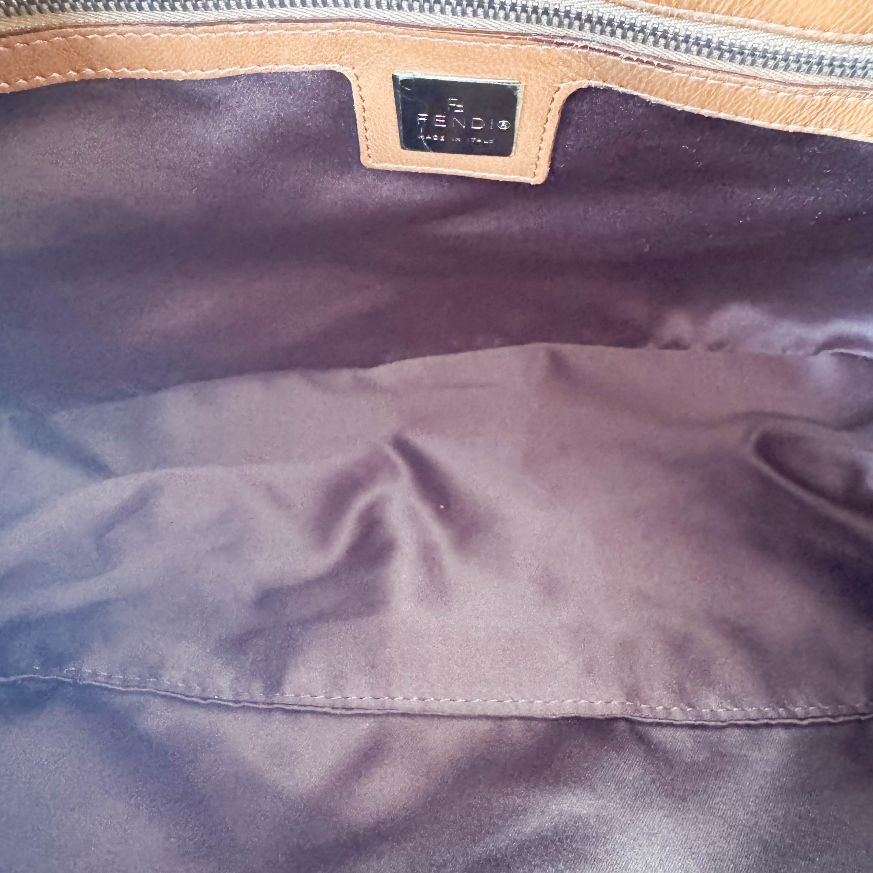 Caramel Brown Wool Mamma Baguette