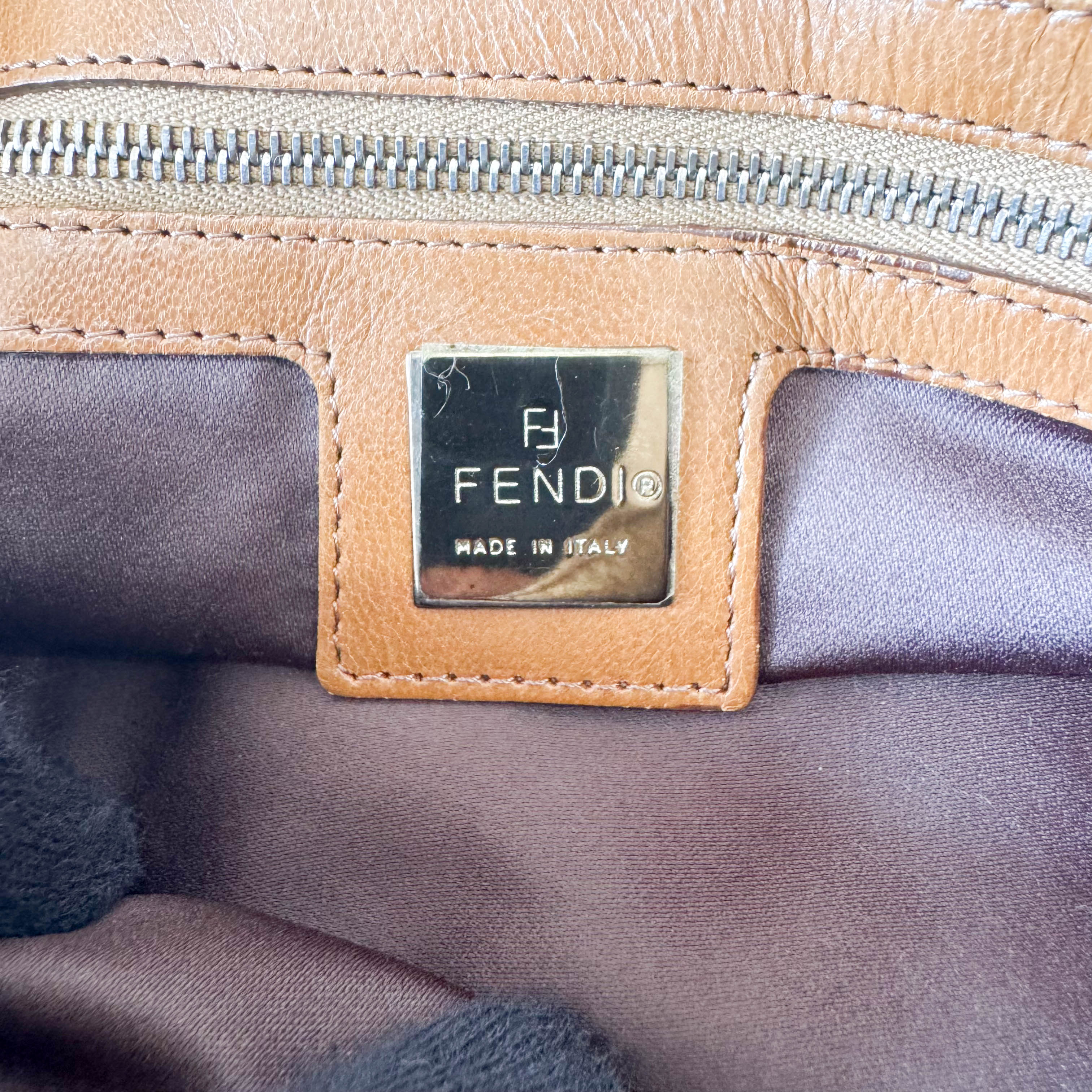 Caramel Brown Wool Mamma Baguette