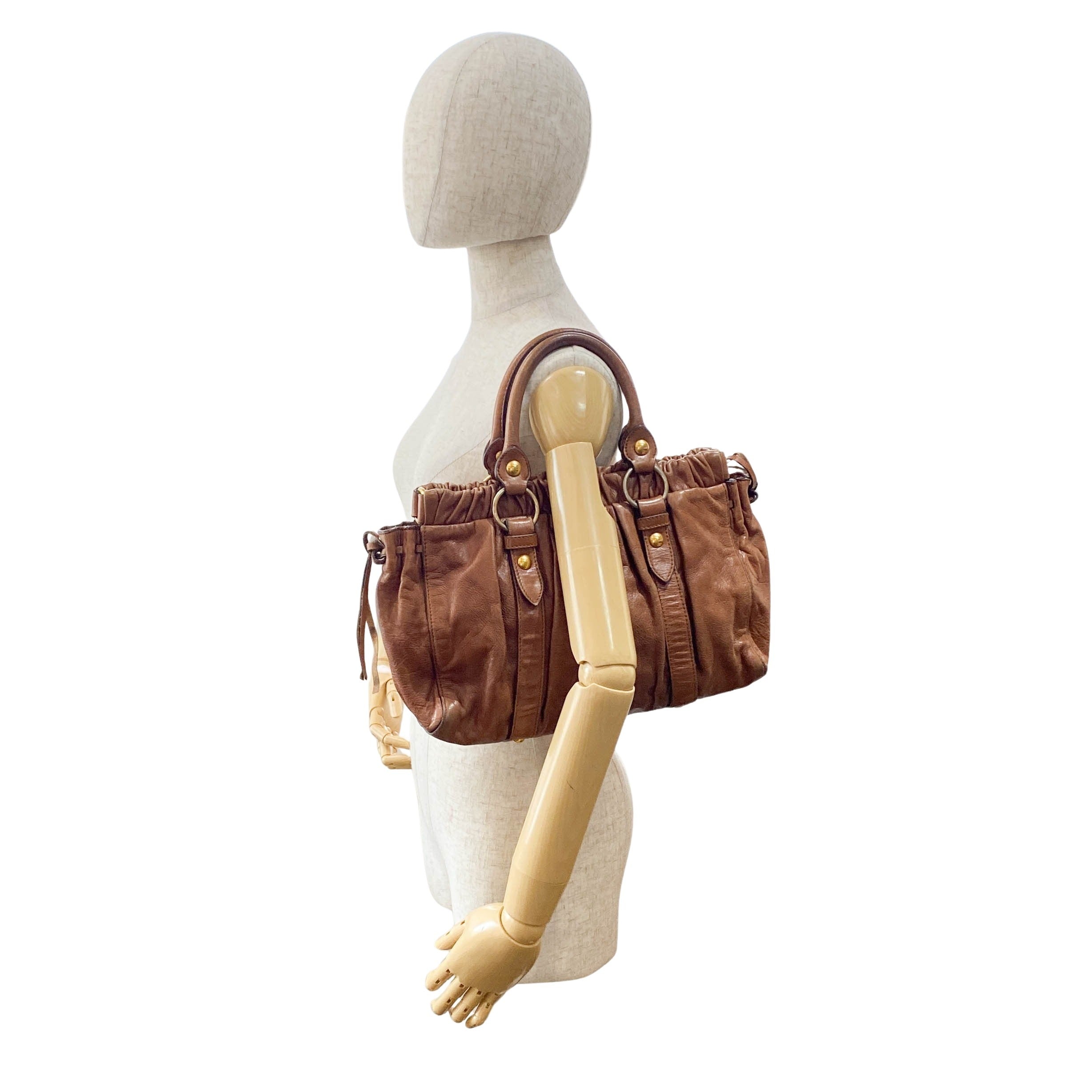 Vitello Brown Leather Handle Bag