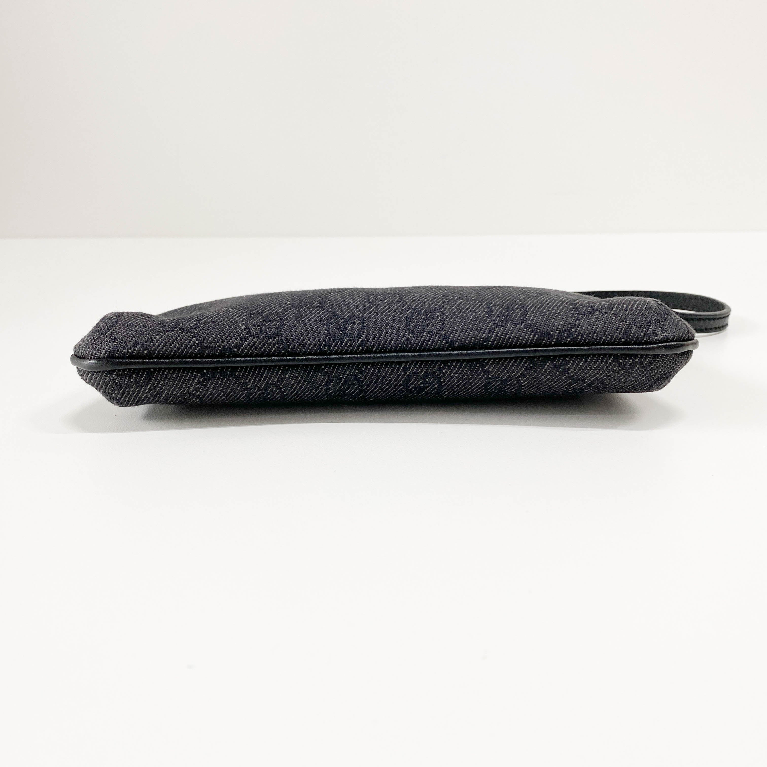 Small GG Canvas Black Shoulder Bag