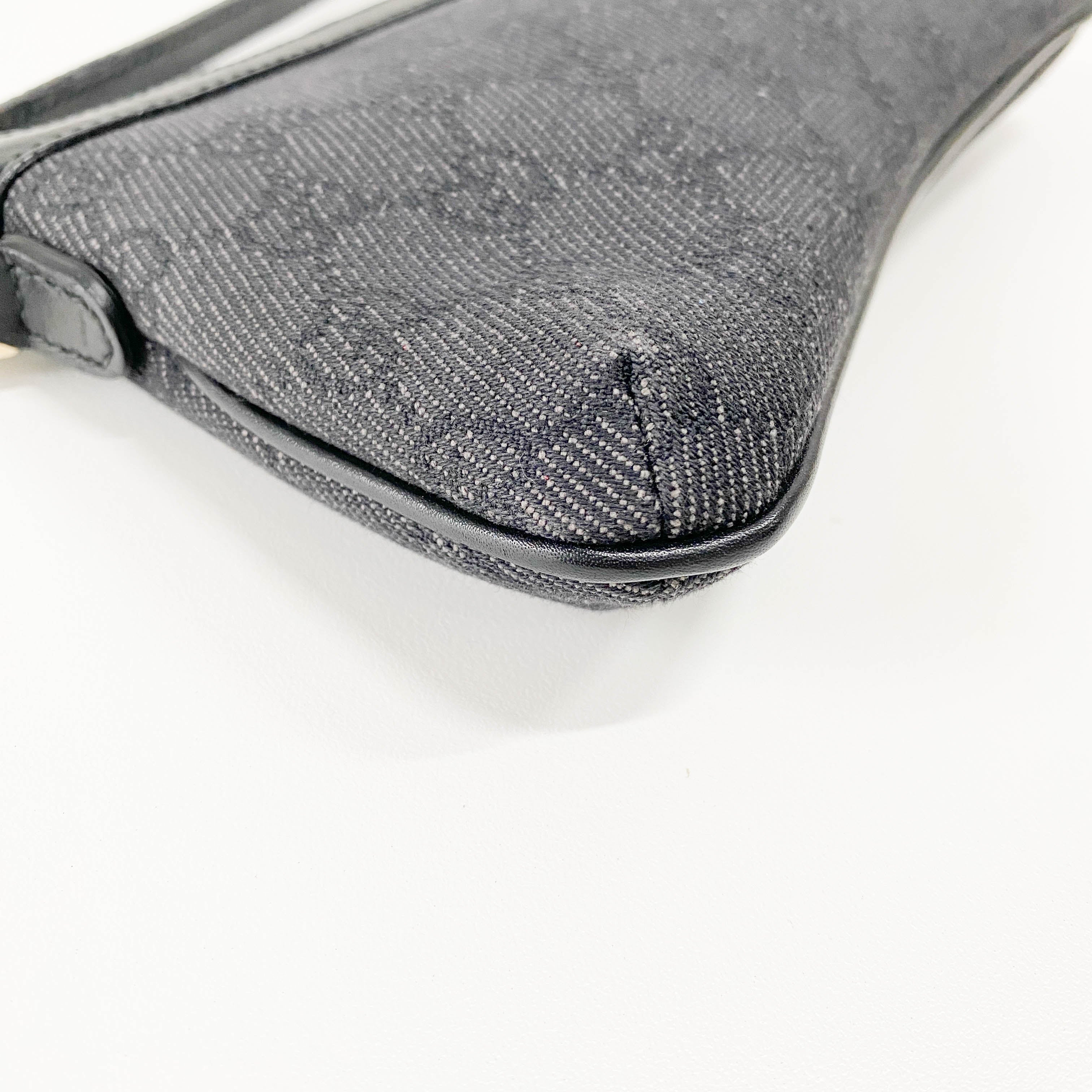 Small GG Canvas Black Shoulder Bag