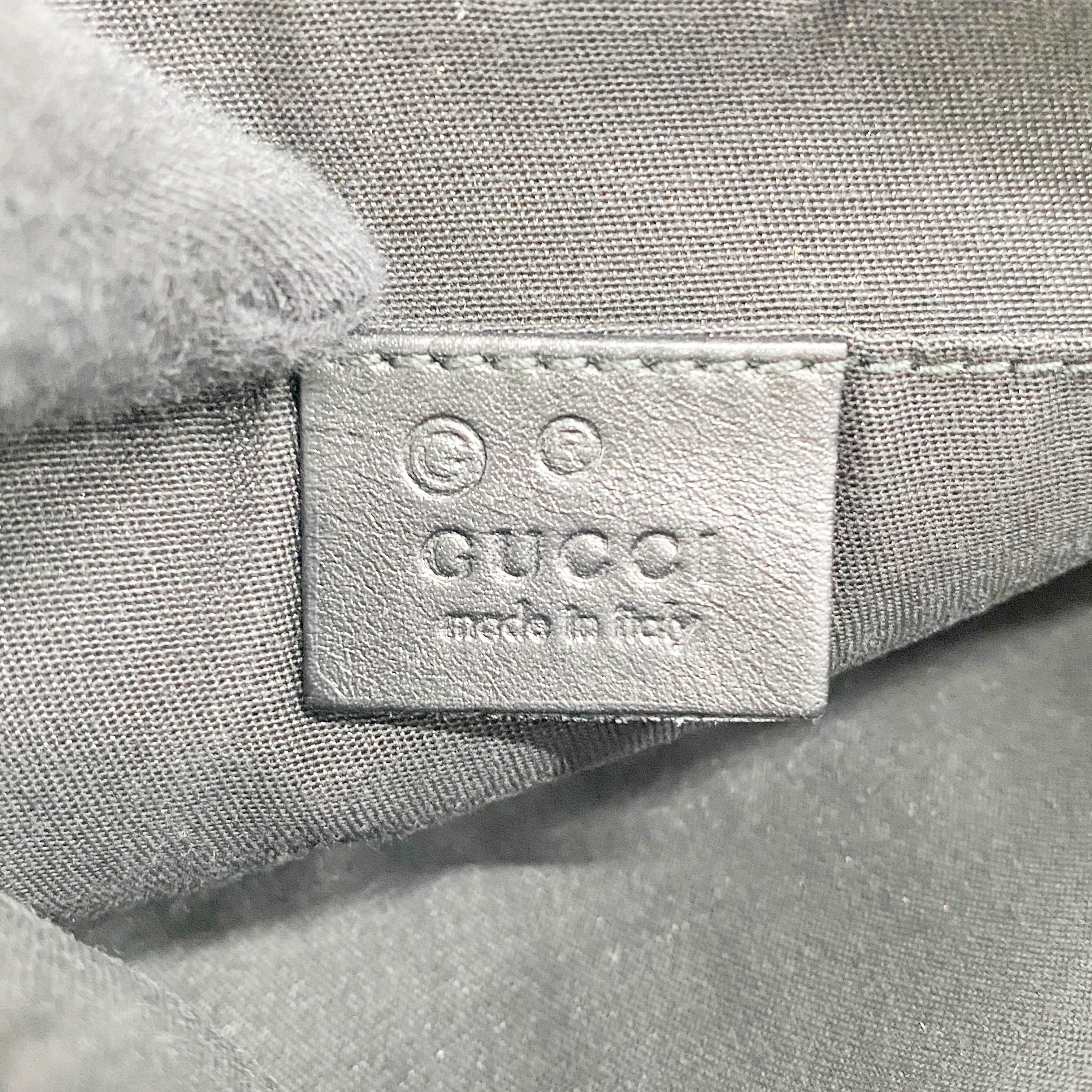 Small GG Canvas Black Shoulder Bag