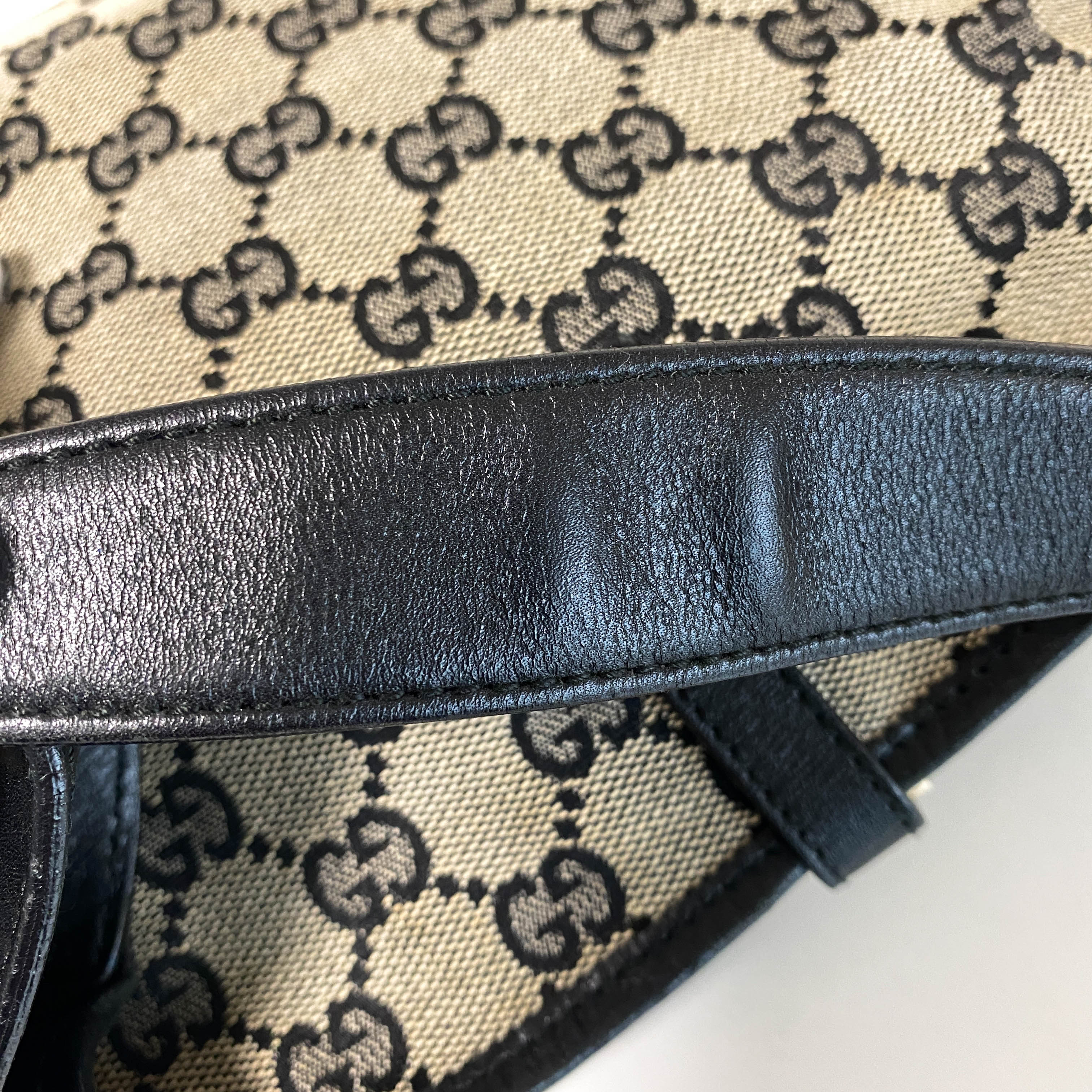 Jackie Black GG Canvas Shoulder Bag