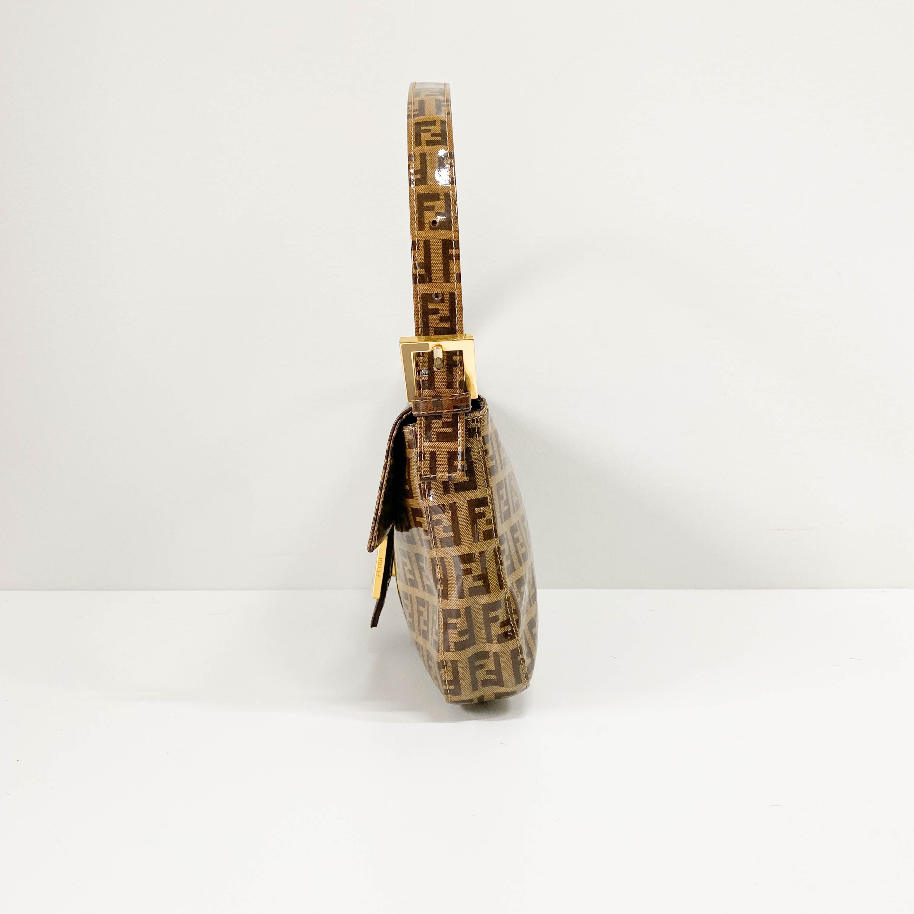 Zucchino Brown Coated Canvas Shoulder Bag