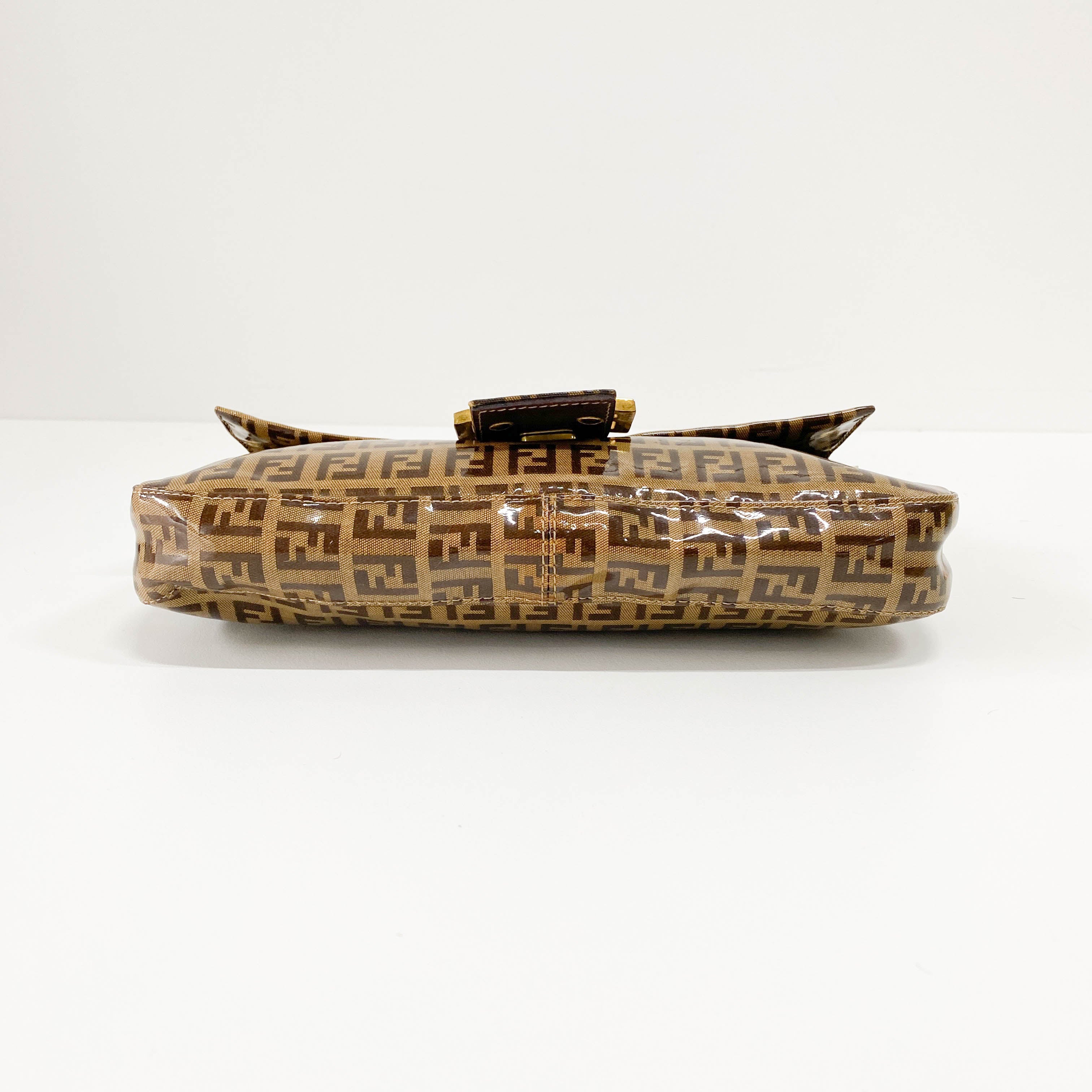 Zucchino Brown Coated Canvas Shoulder Bag