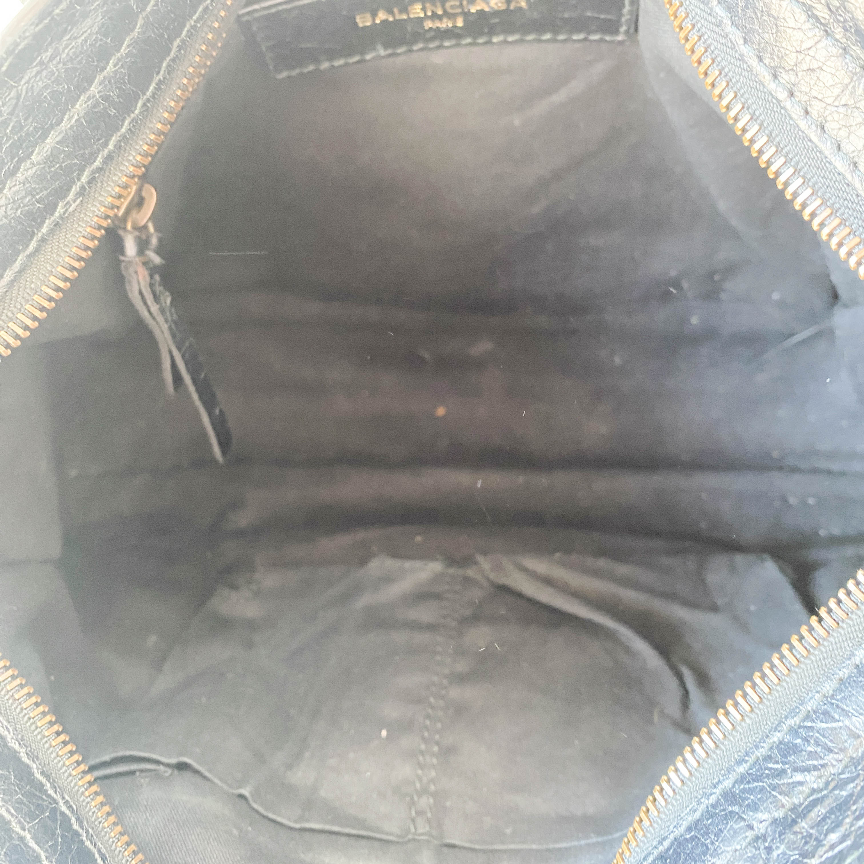 Graffiti The City Black Leather Hand Bag