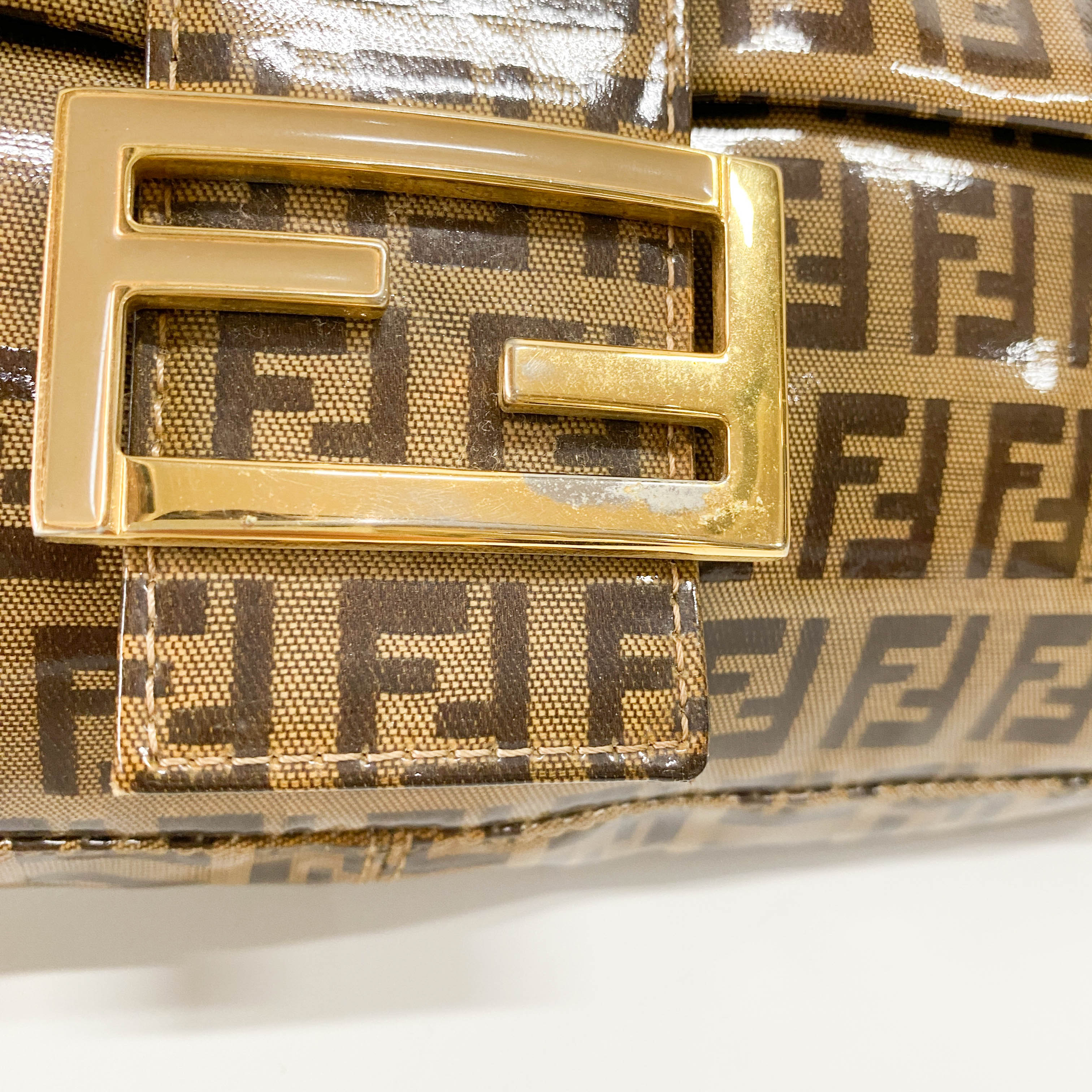 Zucchino Brown Coated Canvas Shoulder Bag