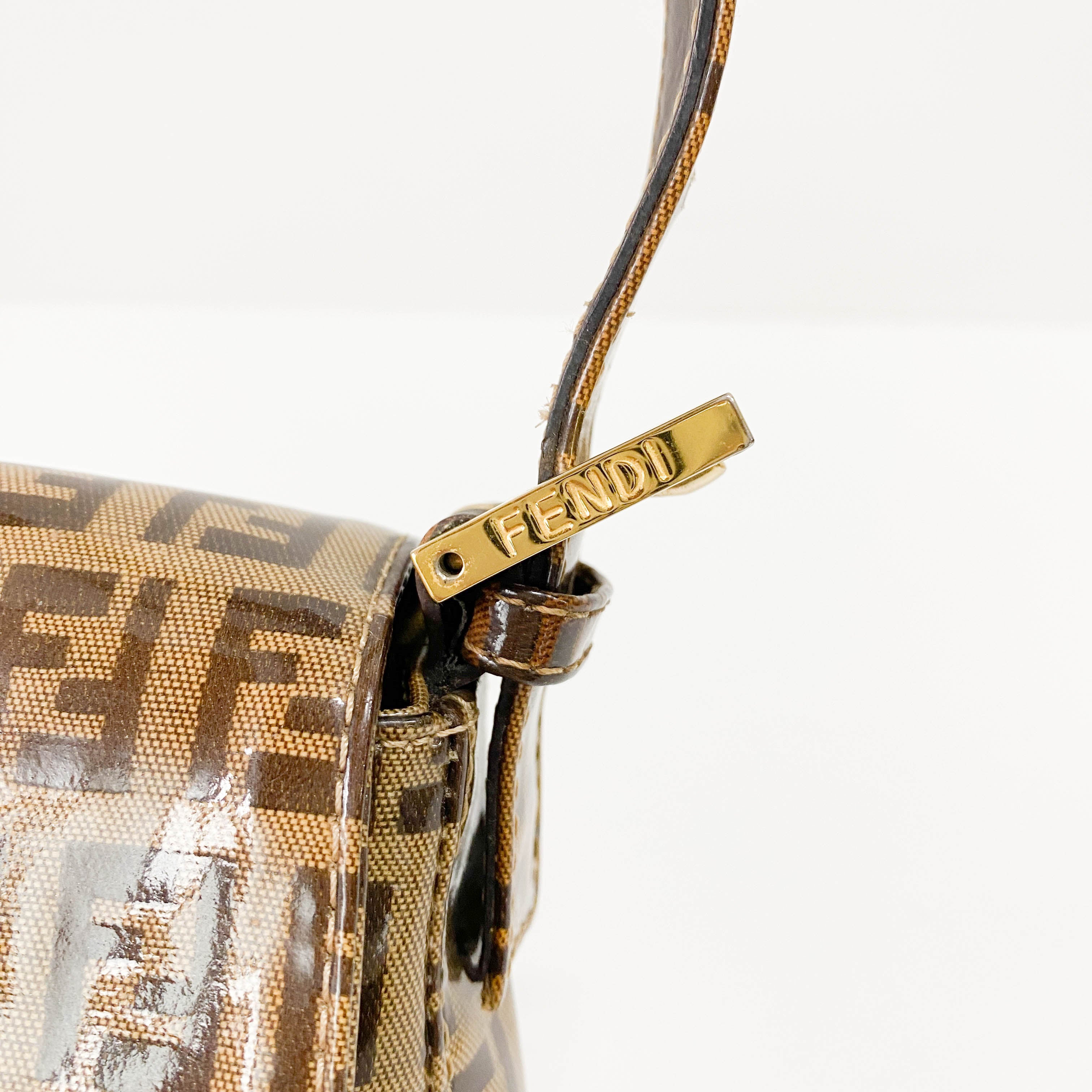 Zucchino Brown Coated Canvas Shoulder Bag