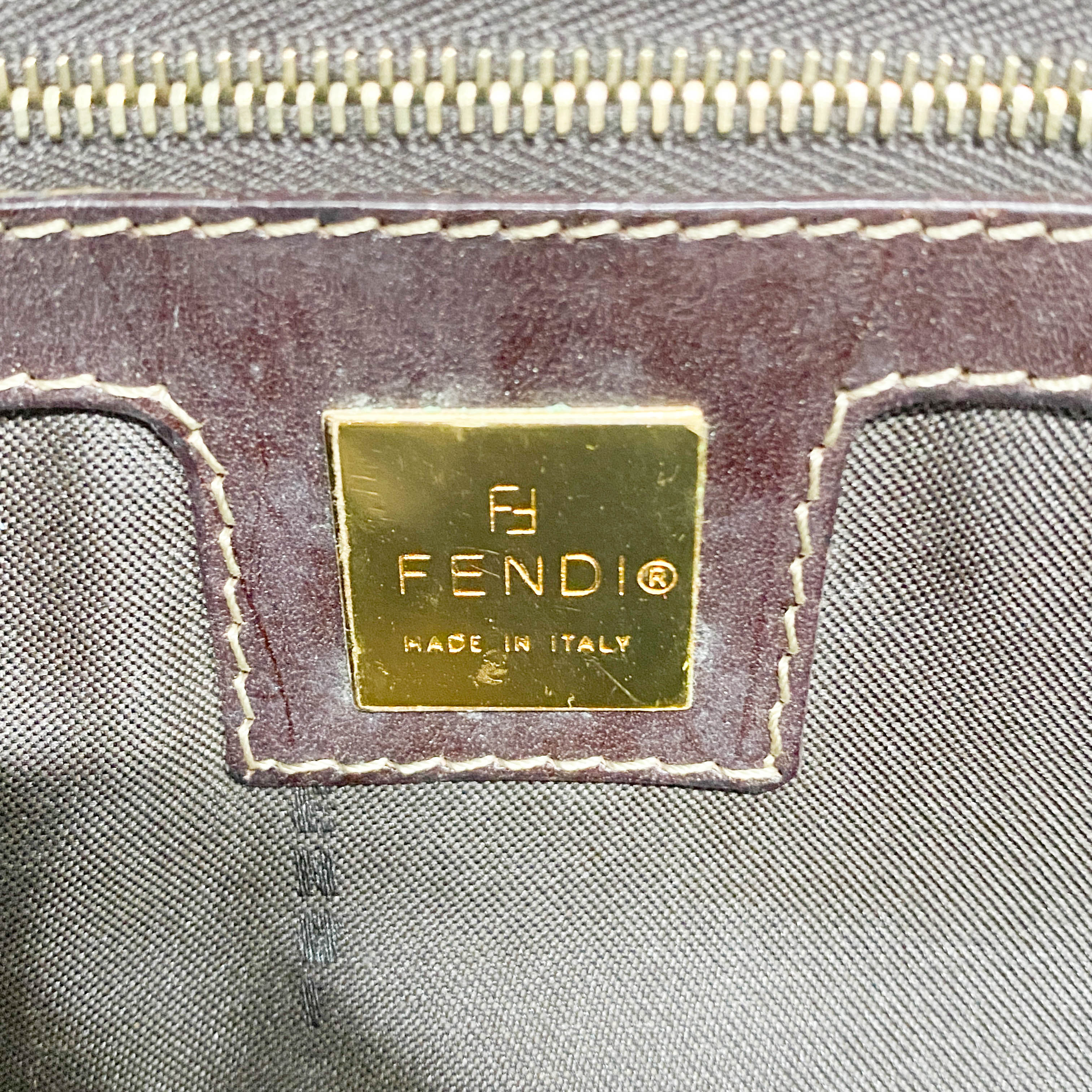 Zucchino Brown Coated Canvas Shoulder Bag