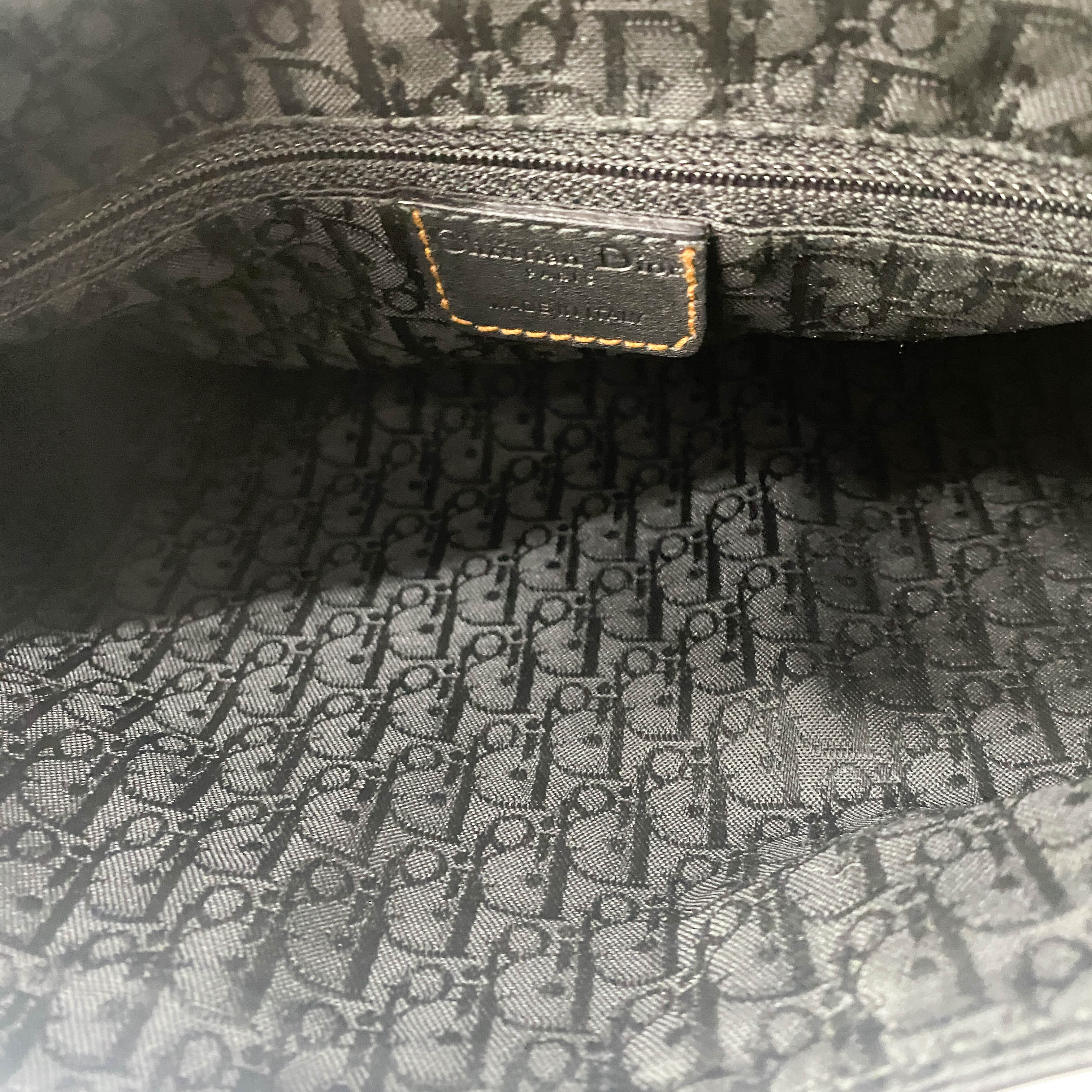 Gaucho Black Leather Shoulder Bag