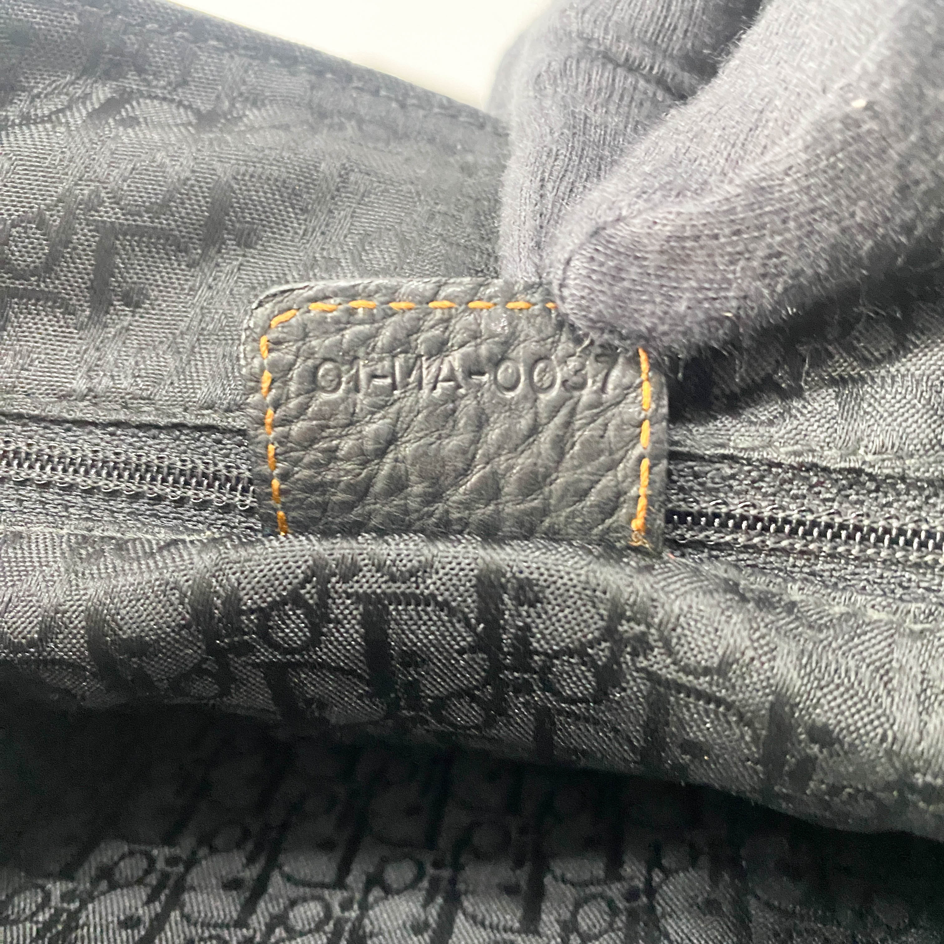 Gaucho Black Leather Shoulder Bag