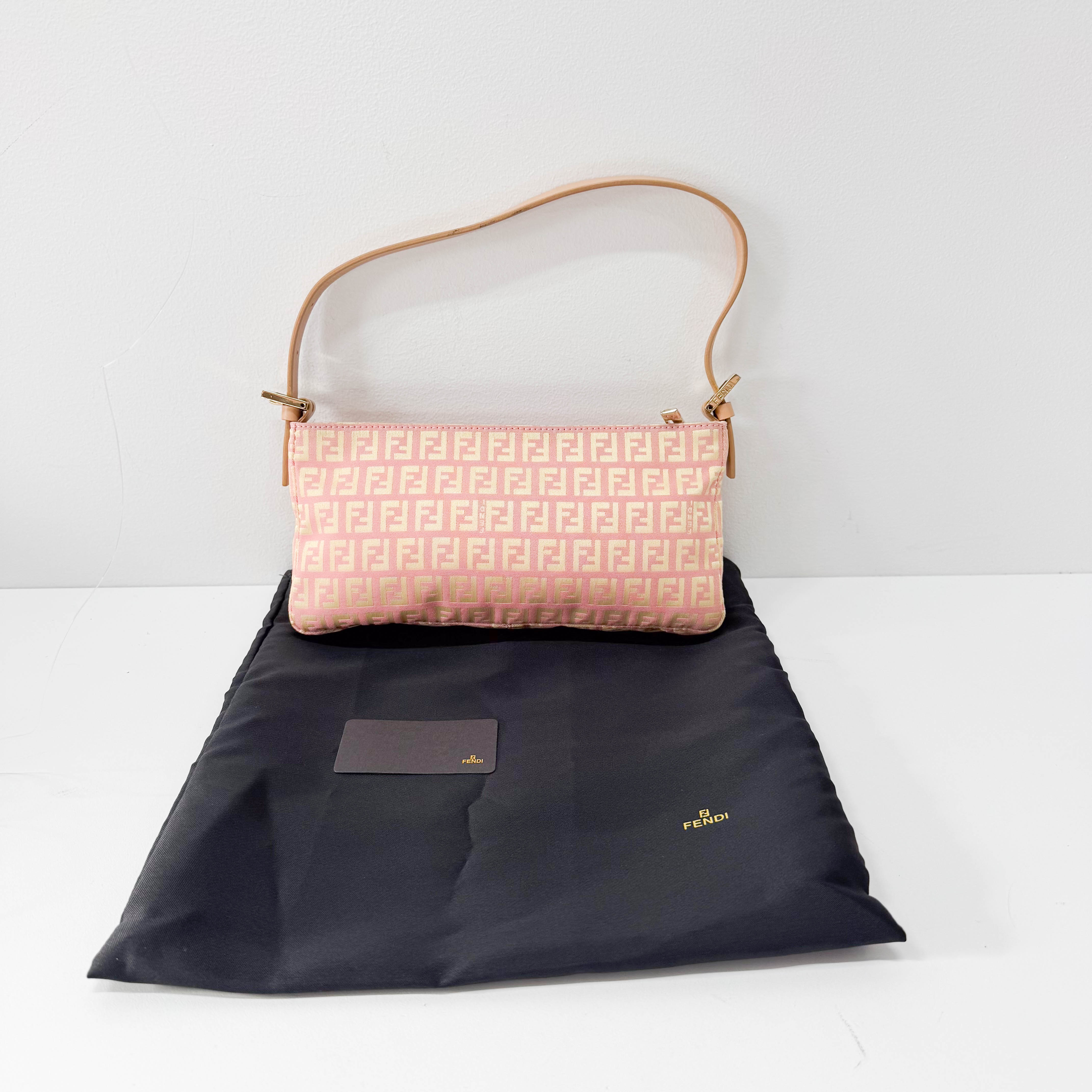 Zucchino Pink Canvas Shoulder Bag