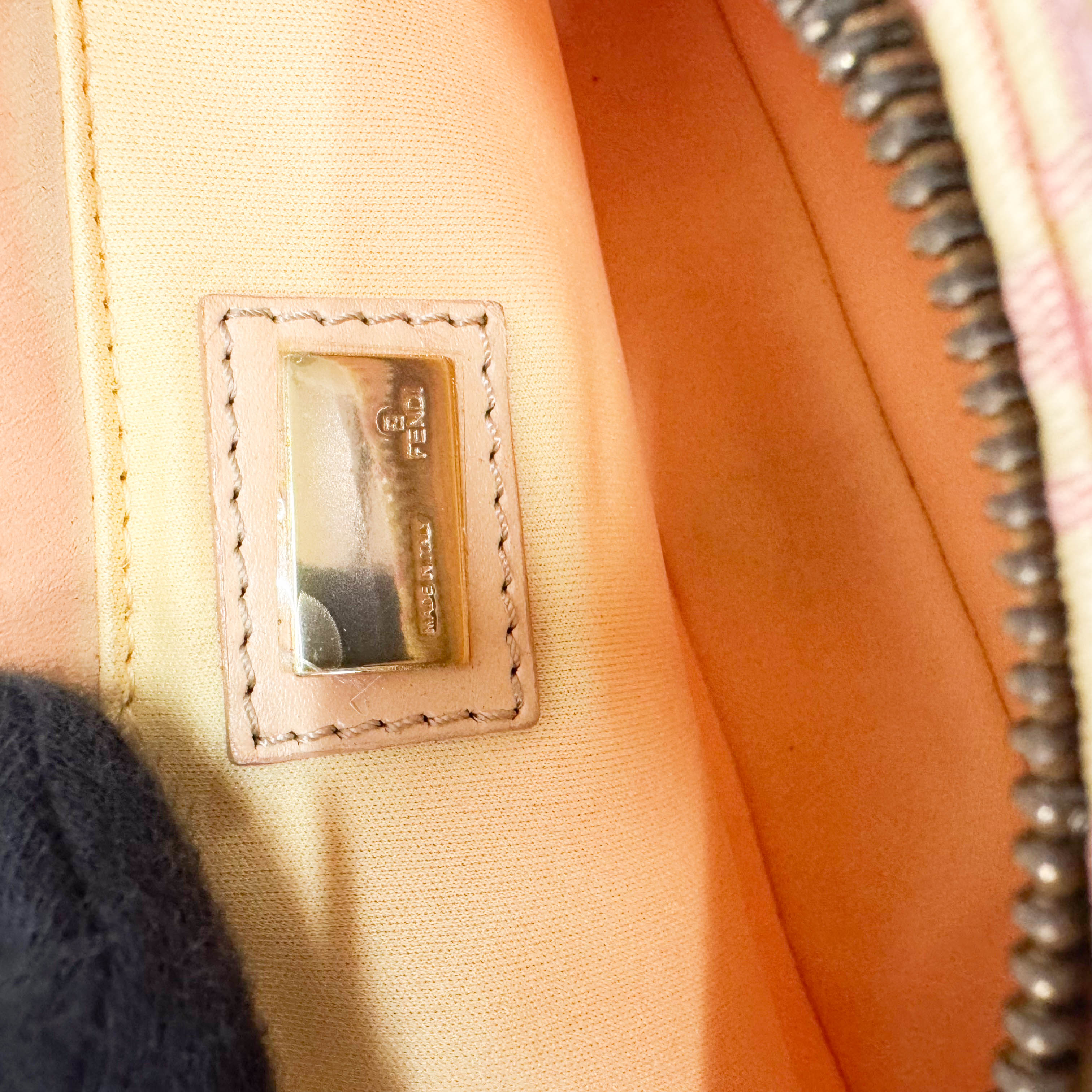 Zucchino Pink Canvas Shoulder Bag