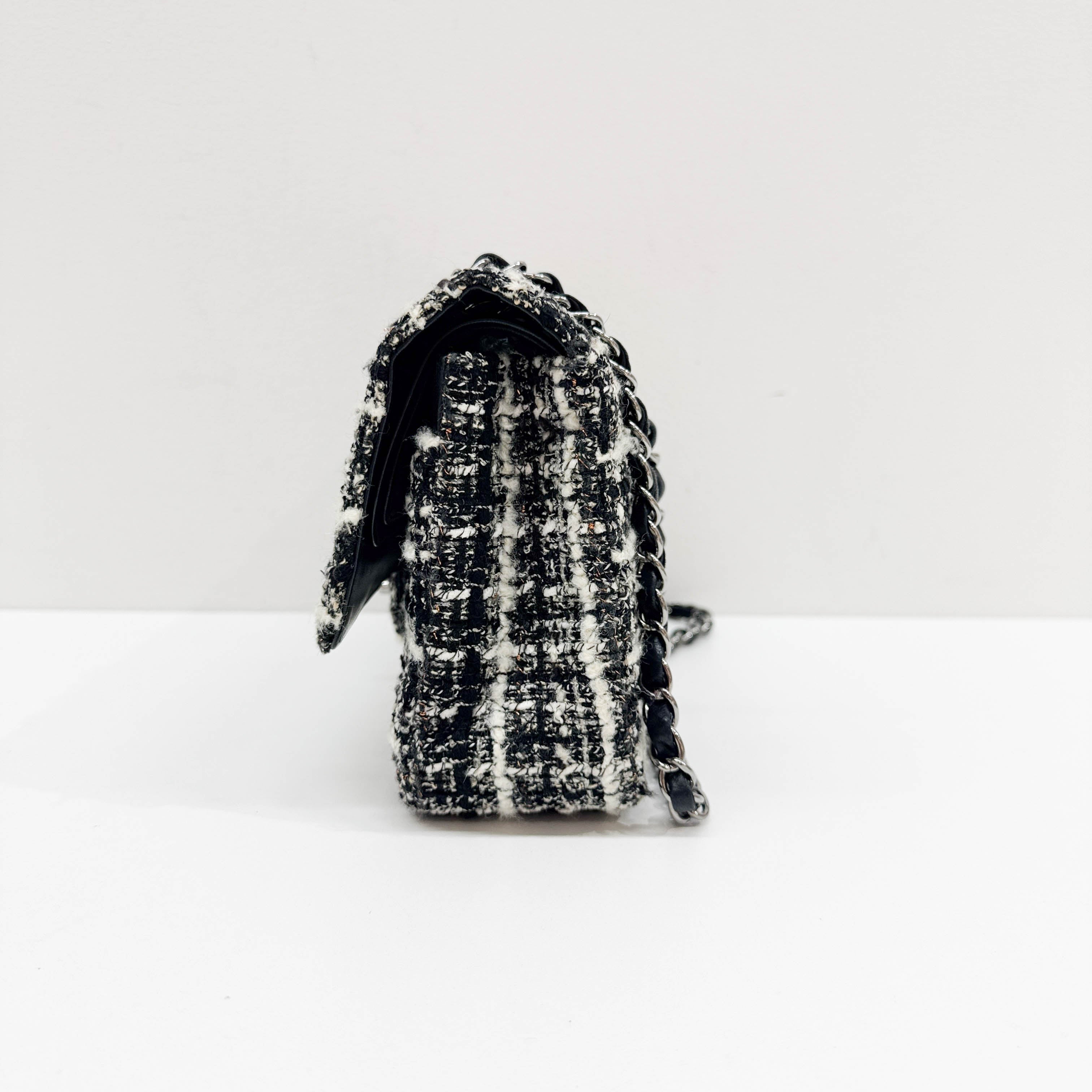 Classic Double Flap Knit Black & White Wool Shoulder Bag