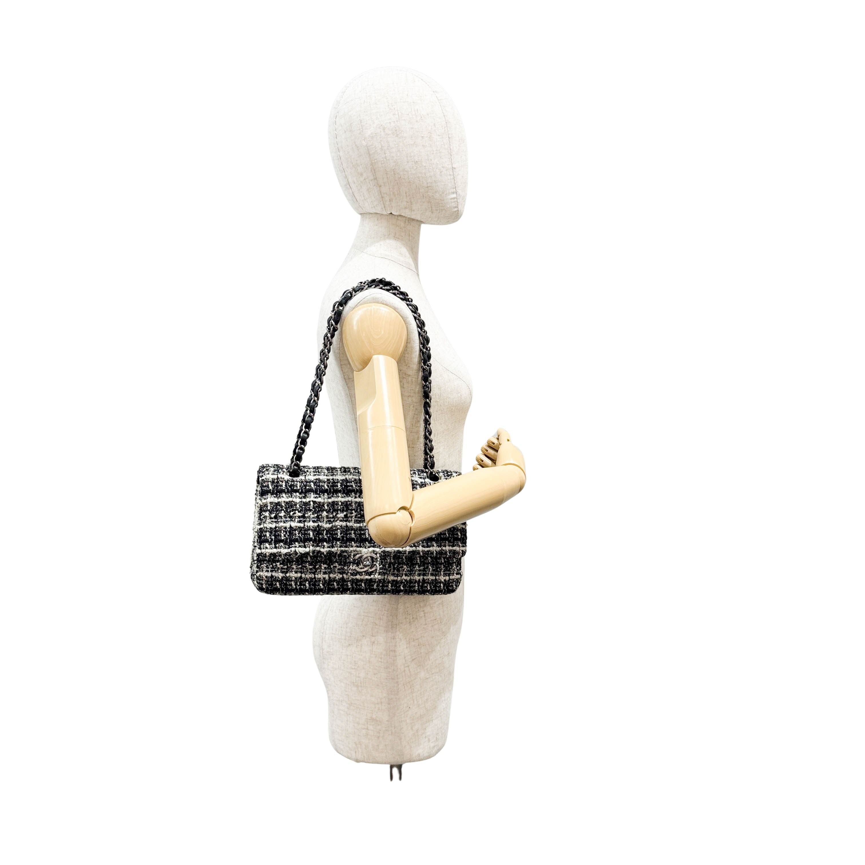 Classic Double Flap Knit Black & White Wool Shoulder Bag