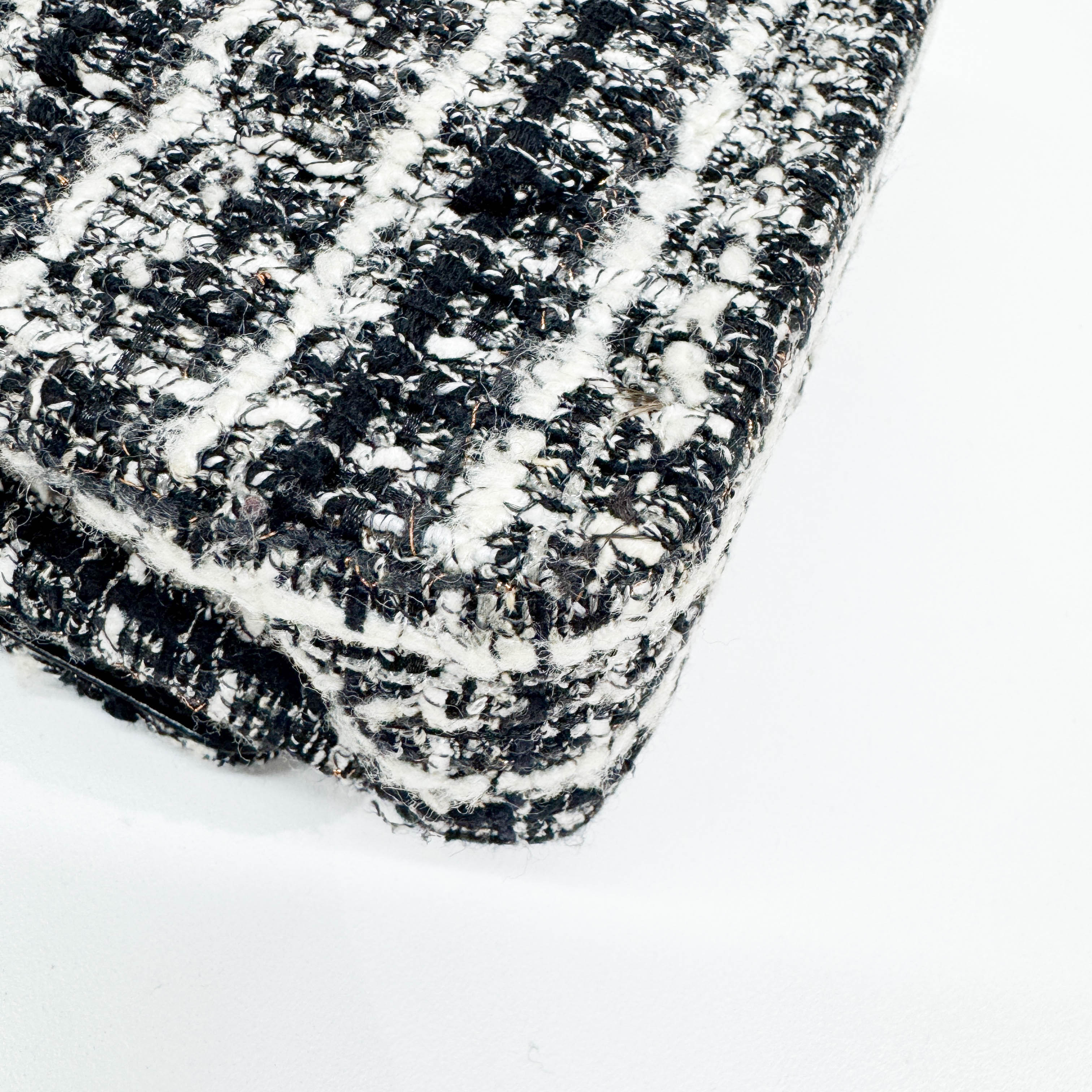 Classic Double Flap Knit Black & White Wool Shoulder Bag