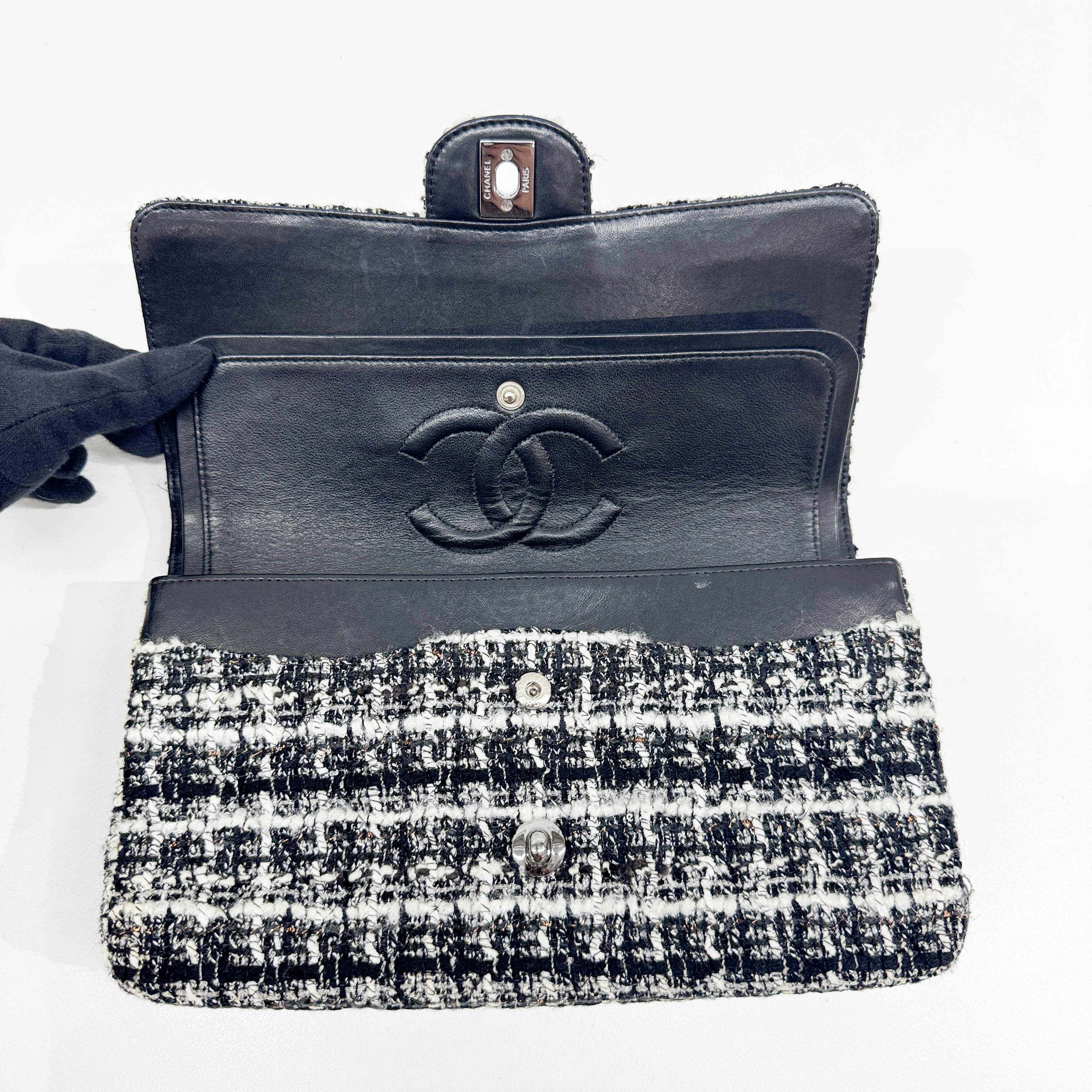 Classic Double Flap Knit Black & White Wool Shoulder Bag