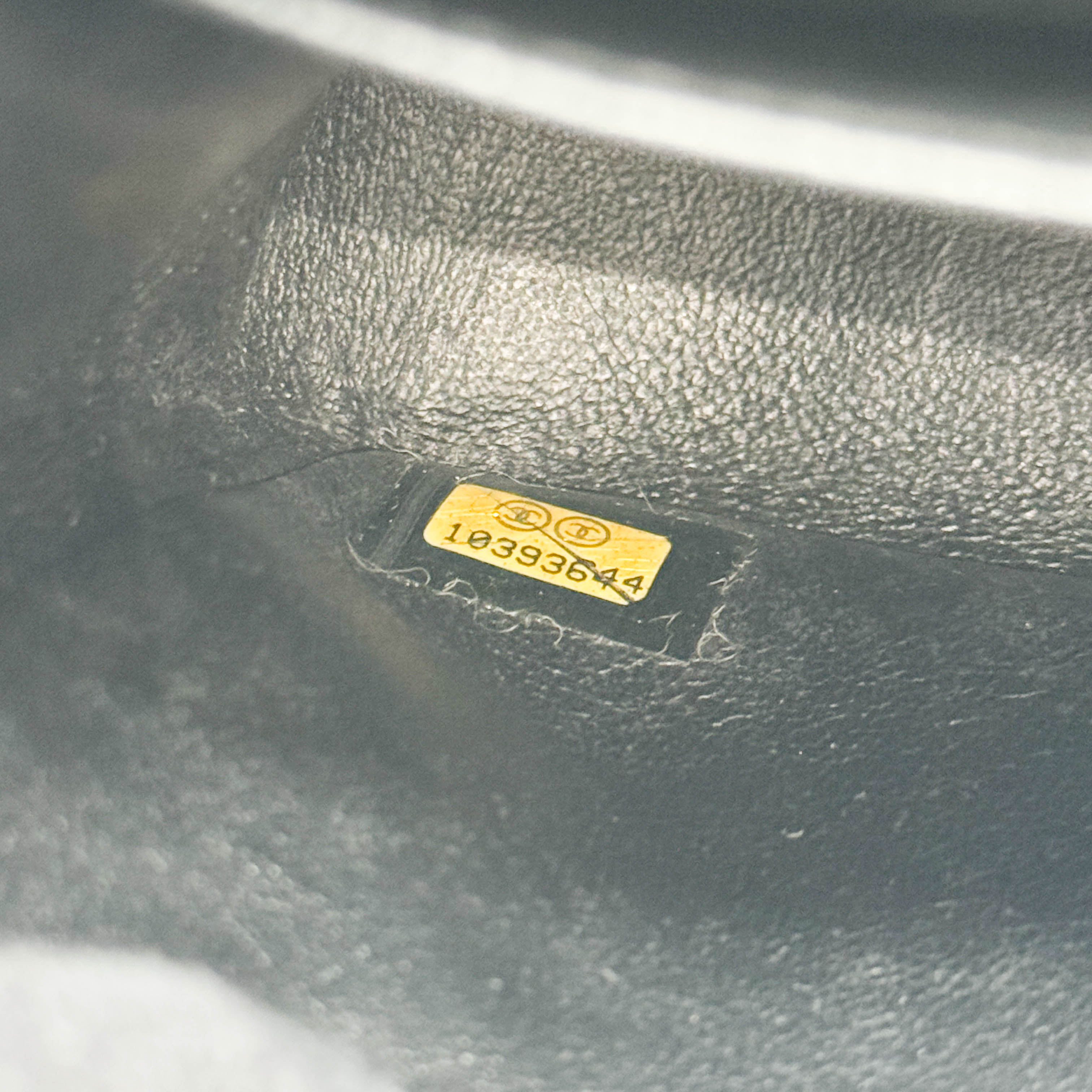 Classic Double Flap Knit Black & White Wool Shoulder Bag