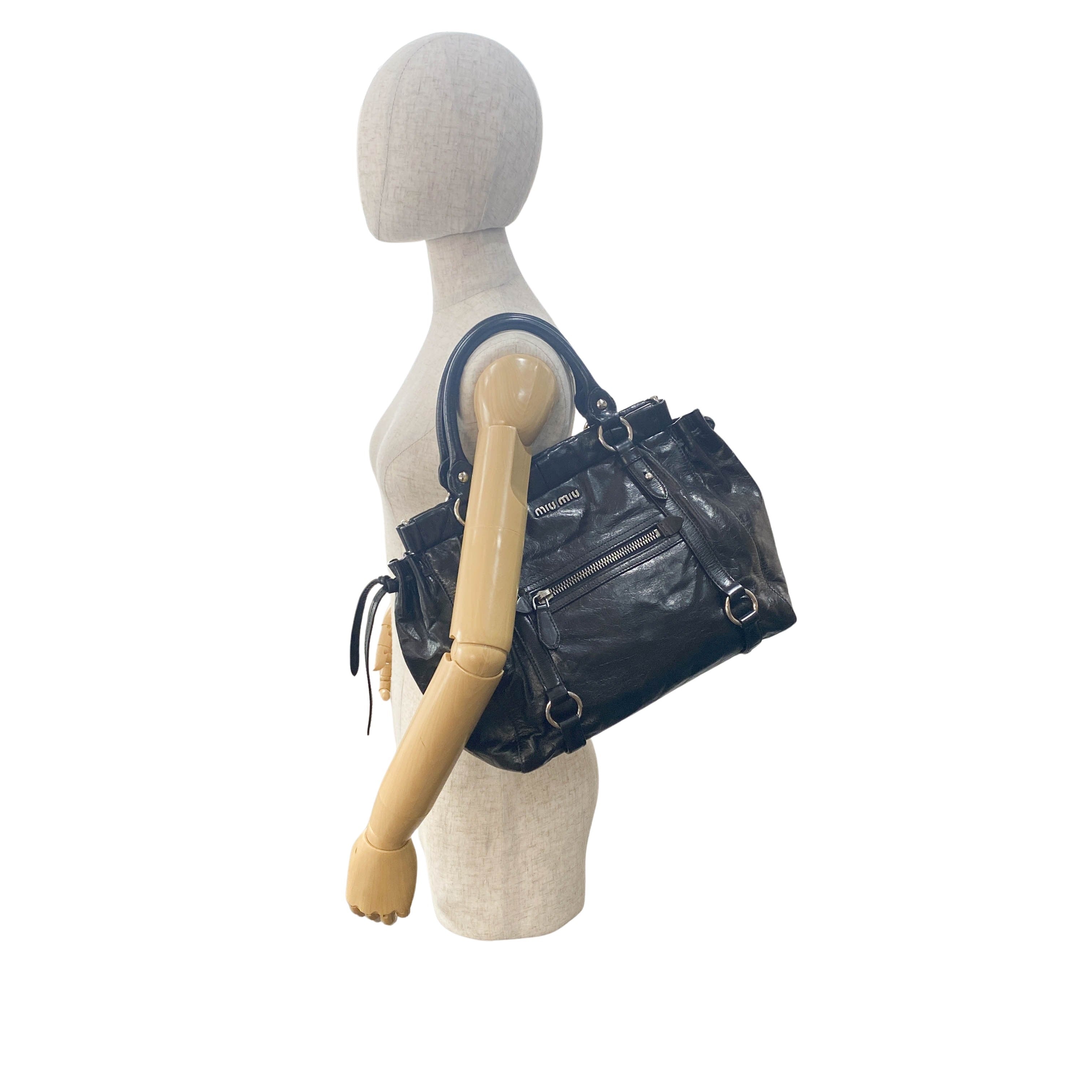 Vitello Black Leather Bag