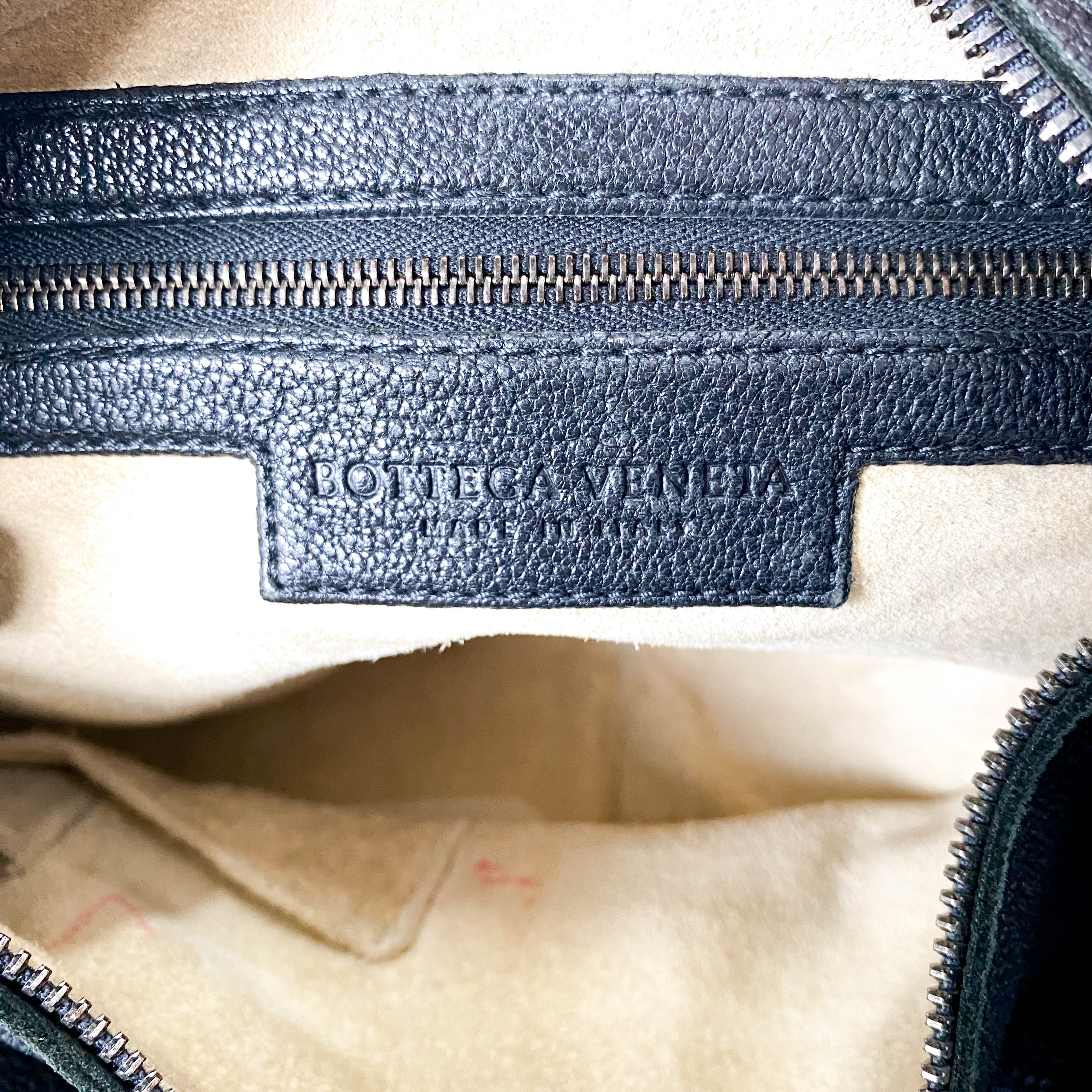 Plaited Handle Black Leather Handle Bag