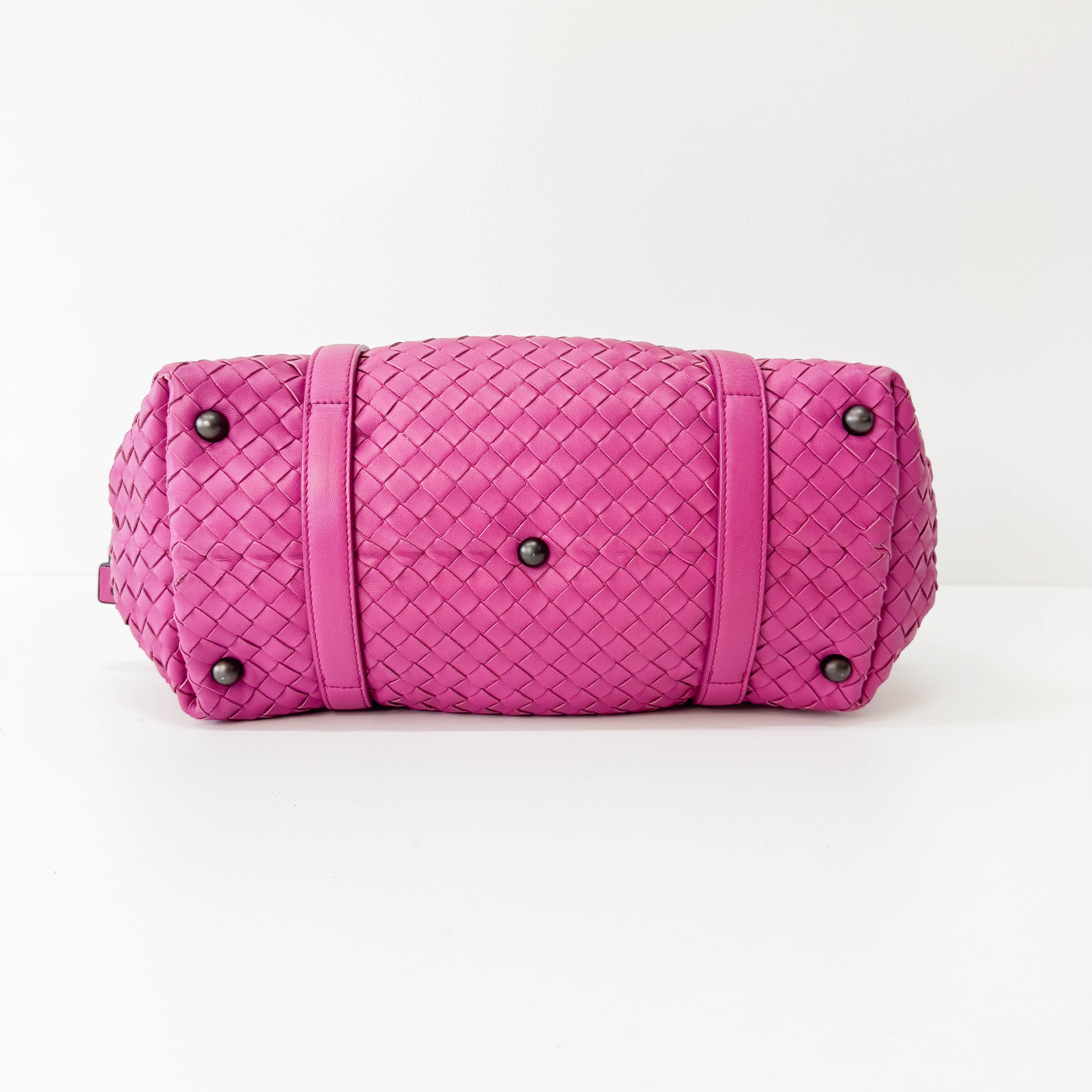 Intrecciato Fucsia Leather Bag