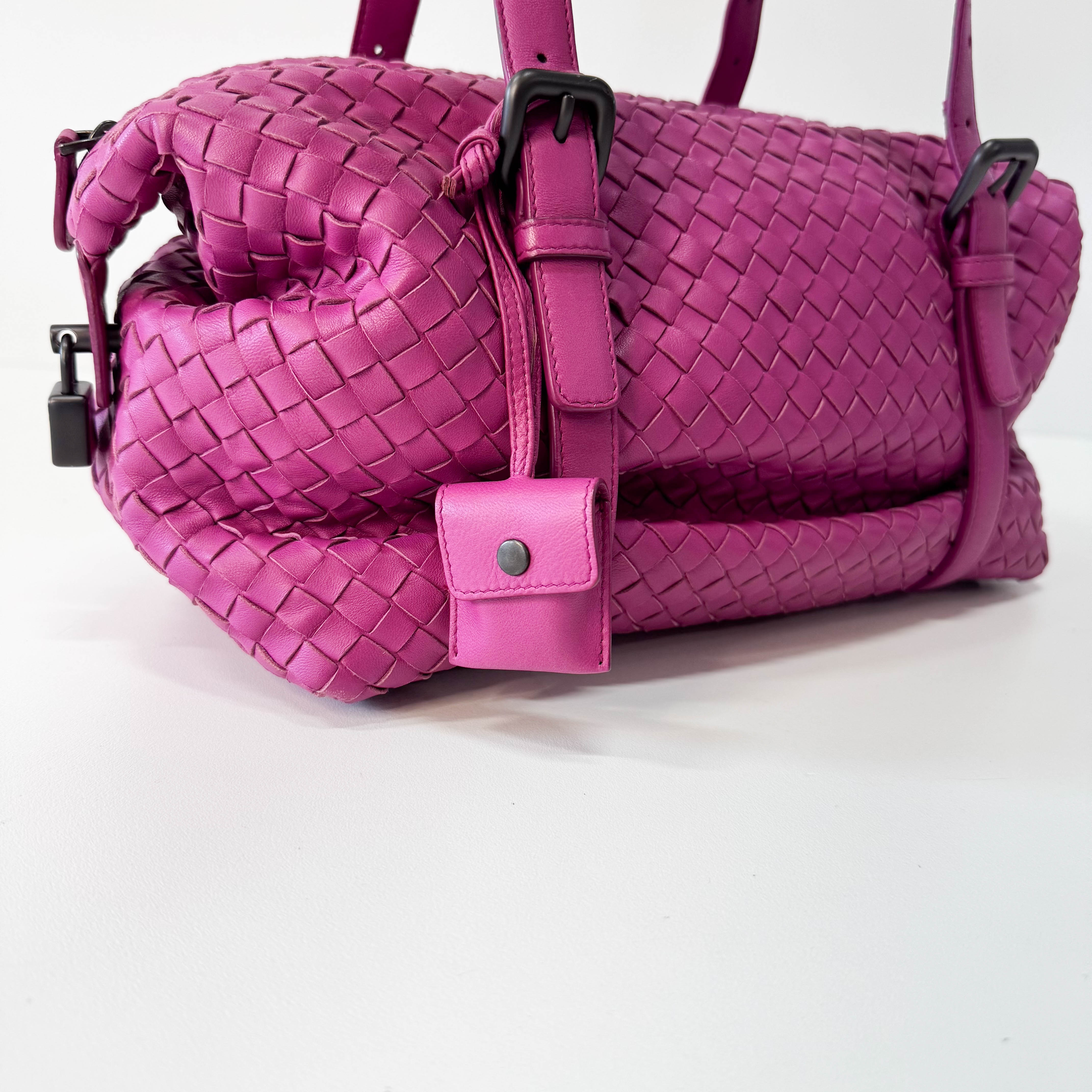 Intrecciato Fucsia Leather Bag