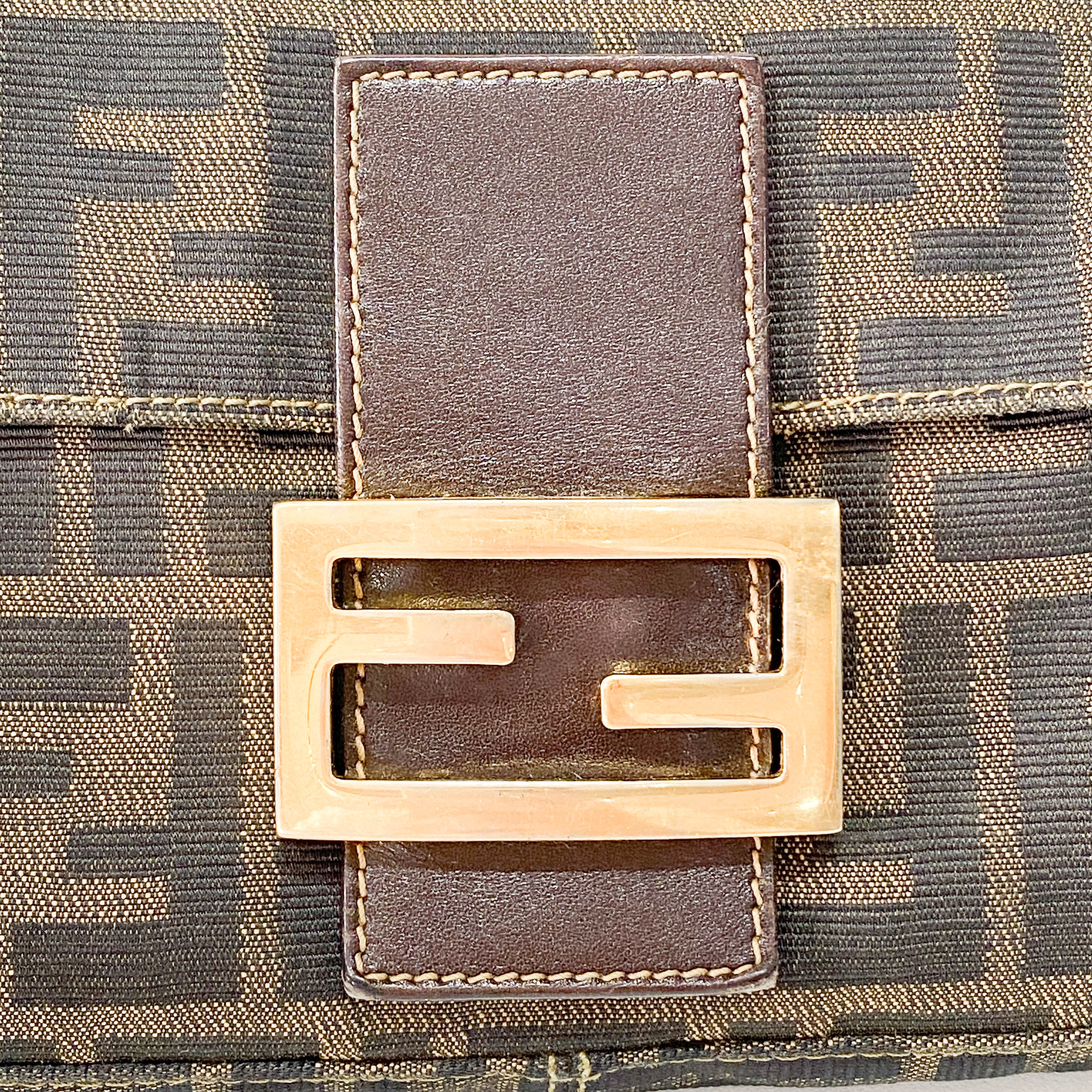 Zucca Baguette Brown Canvas Shoulder Bag