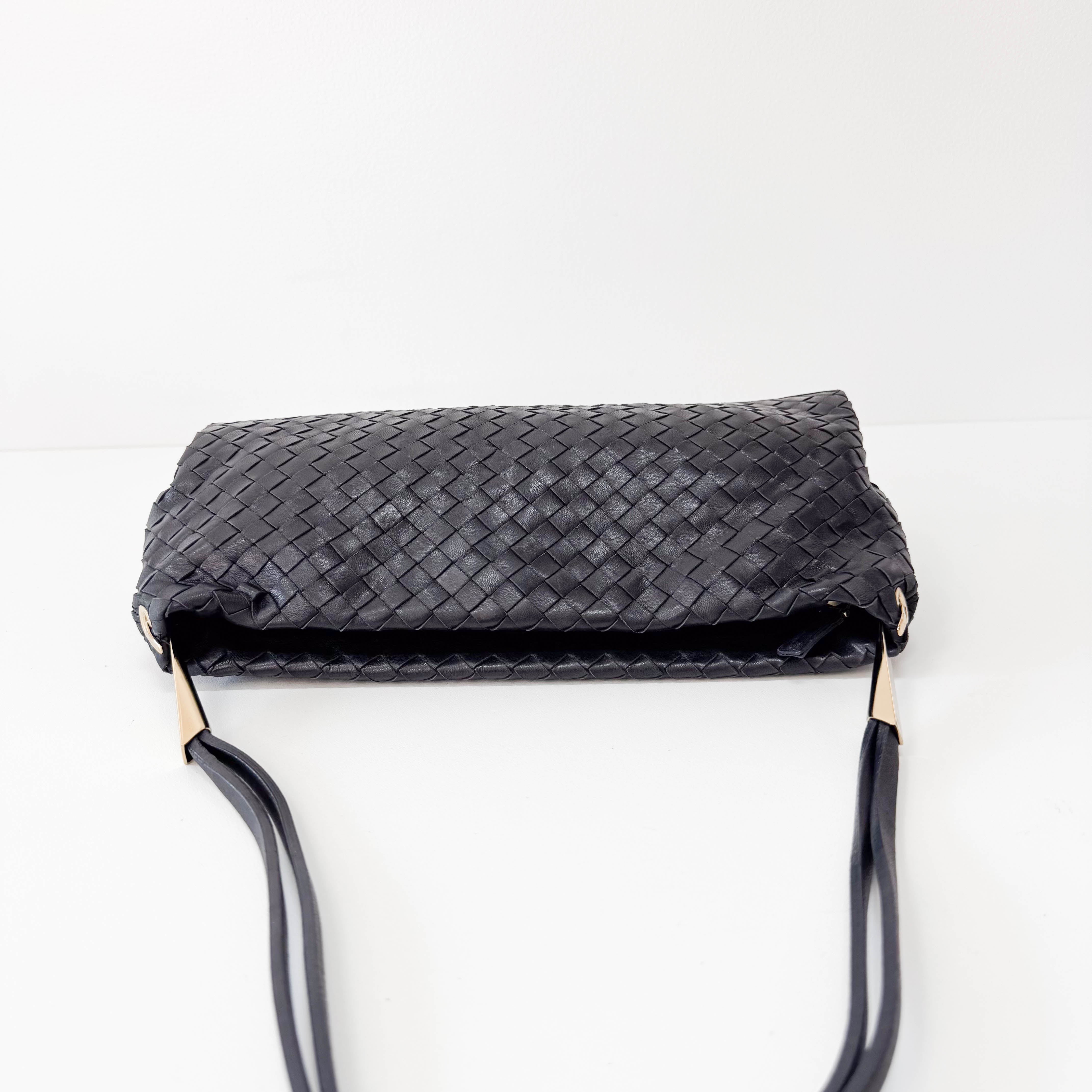 Intrecciato Black Leather Shoulder Bag