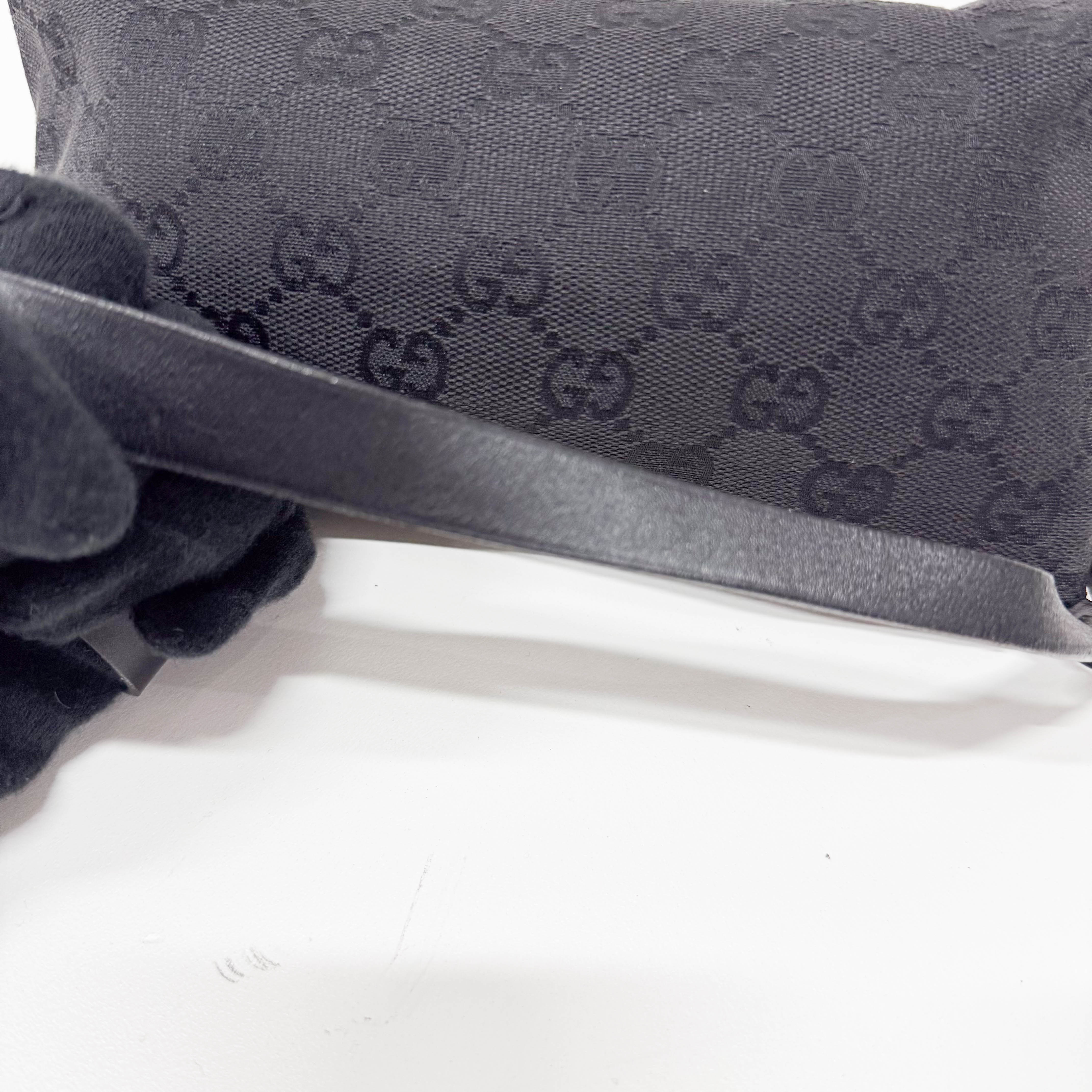 Black GG Canvas Accessory Pouch Shoulder Bag