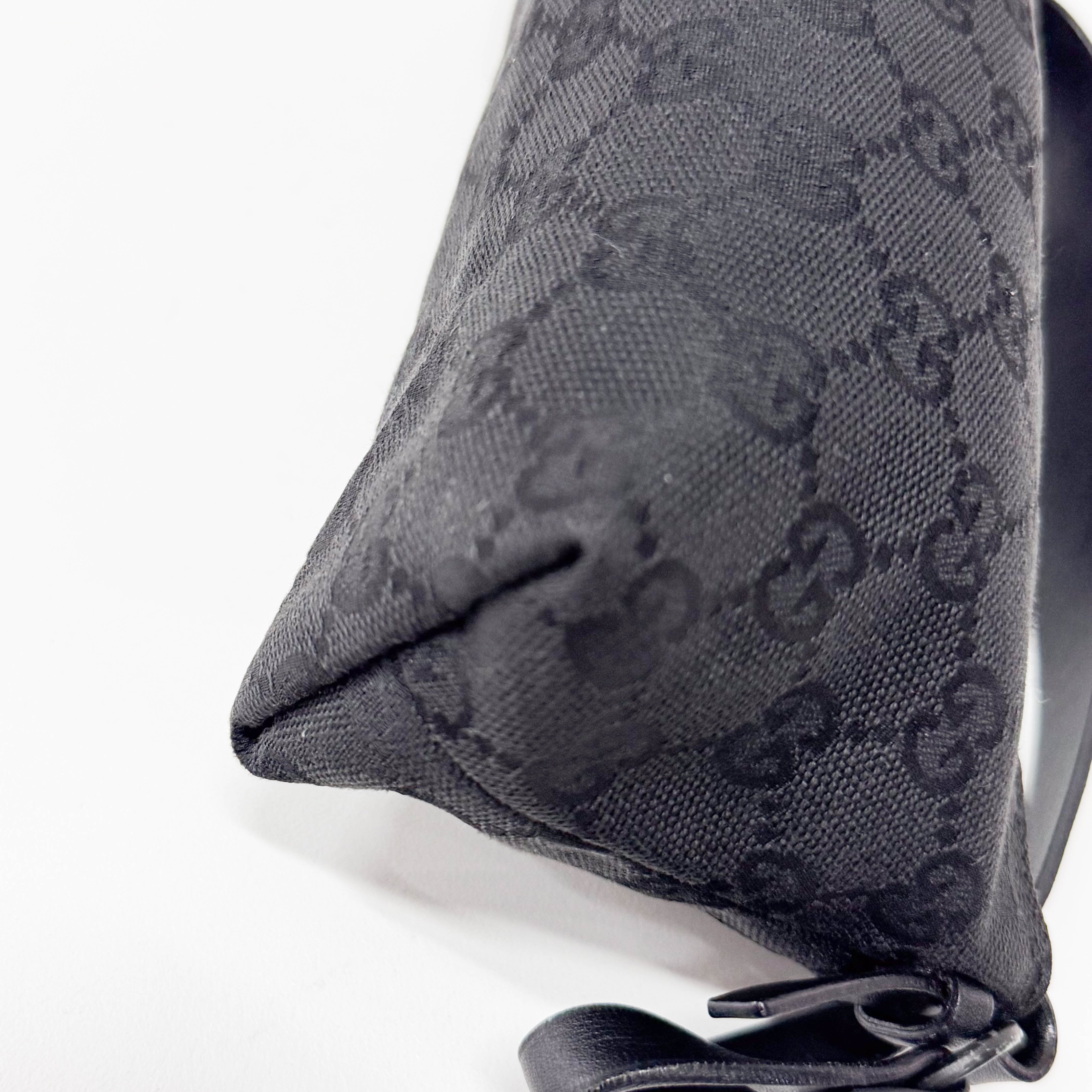 Black GG Canvas Accessory Pouch Shoulder Bag