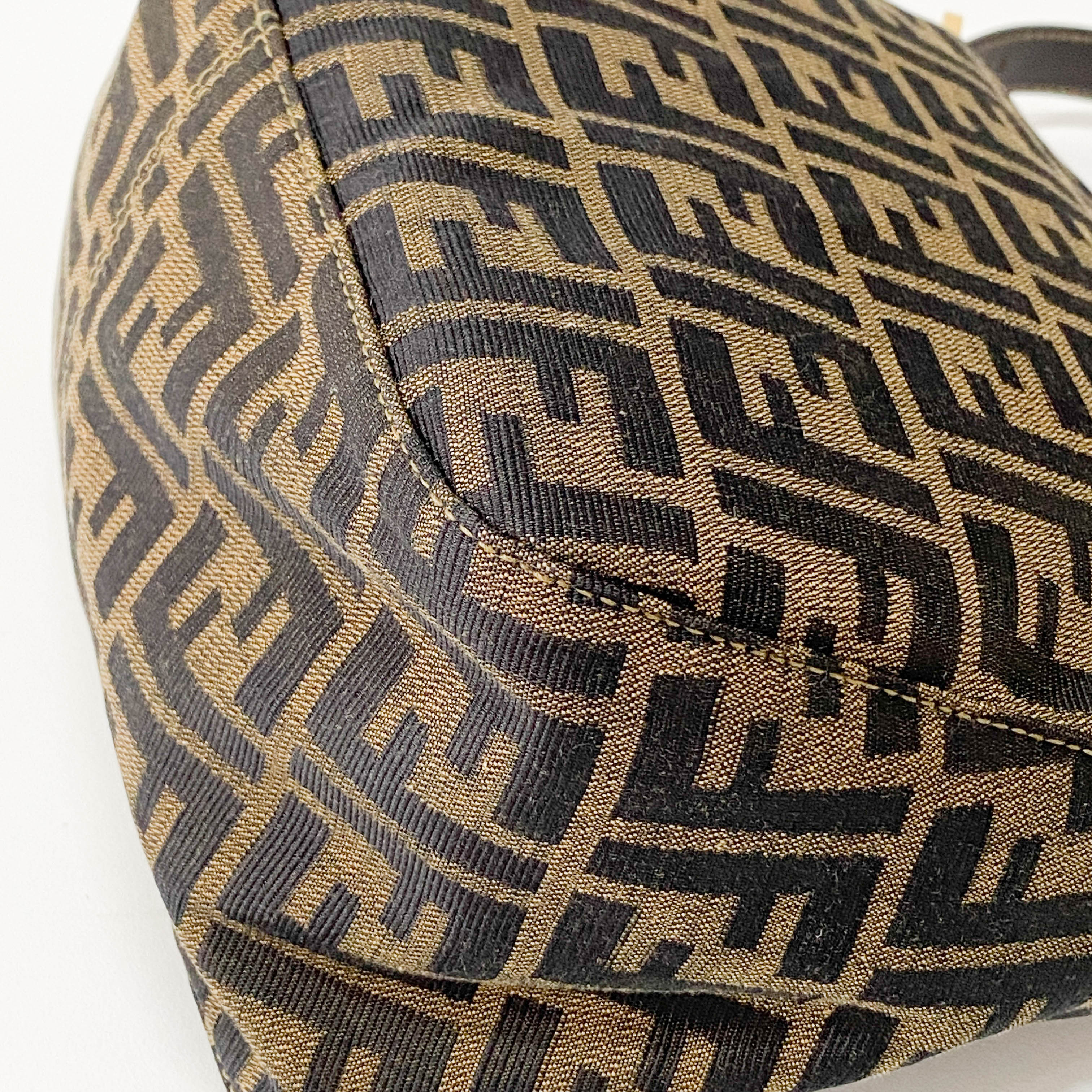 Zucca Brown Canvas Shoulder Bag