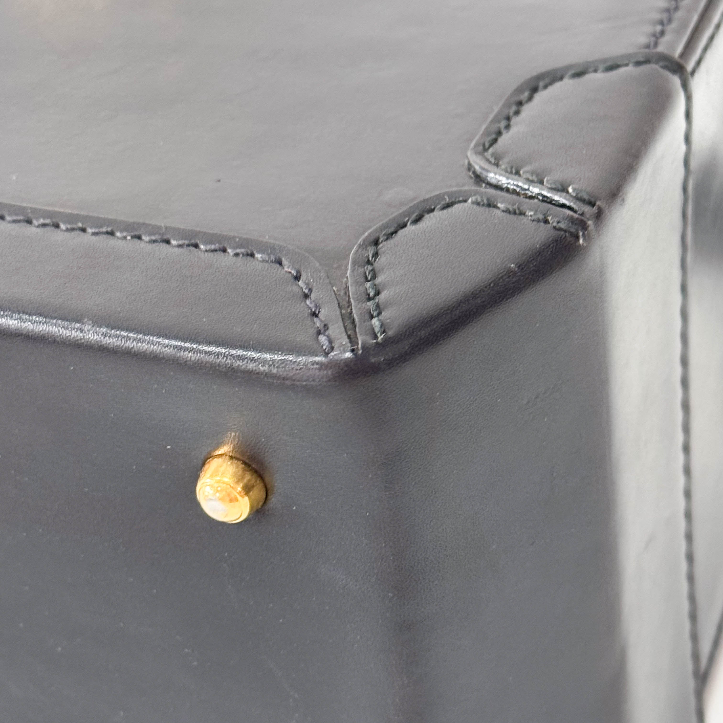 Lady Lock Vanity Case Black Leather Handbag