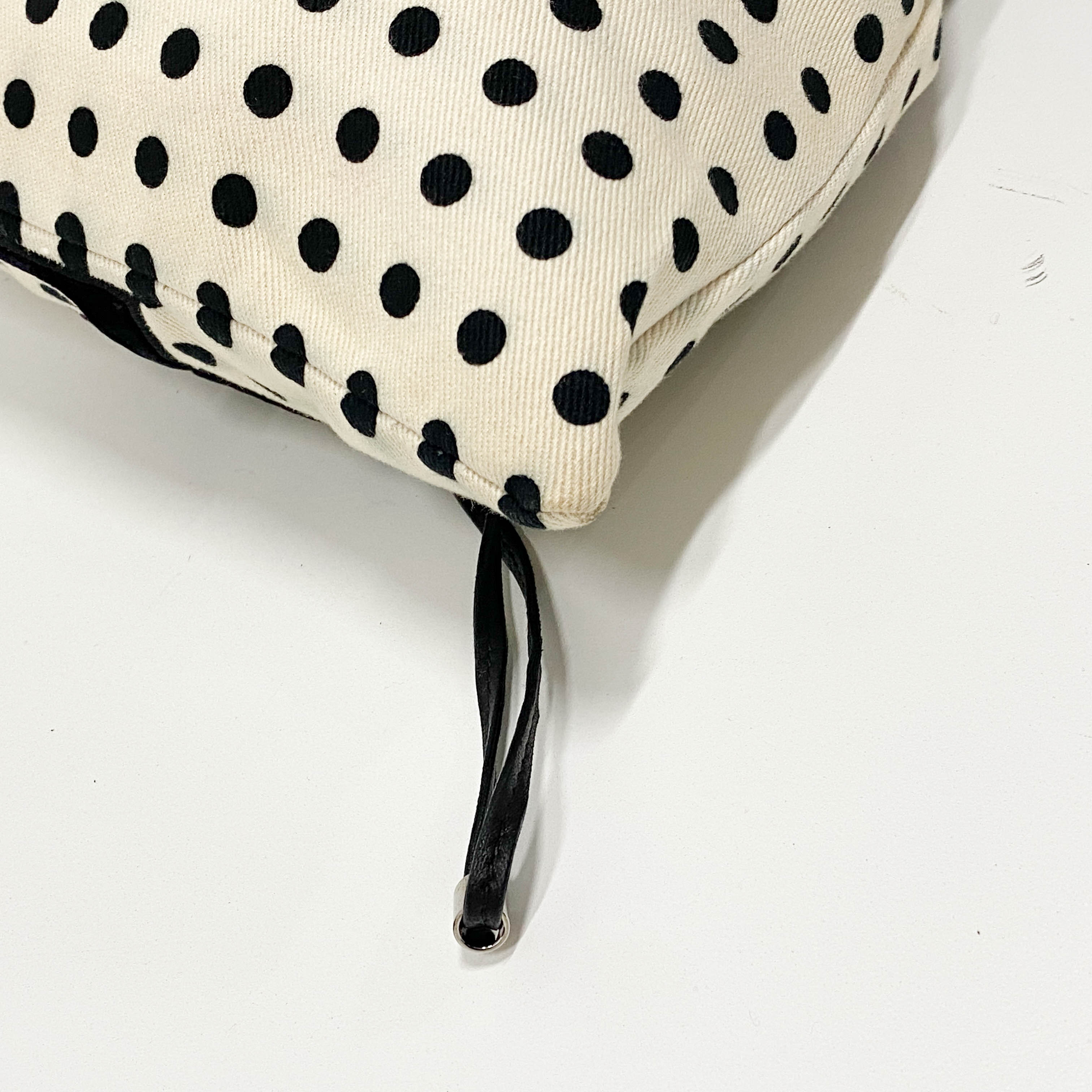 Vintage White Polka Dot Cloth Hand Bag