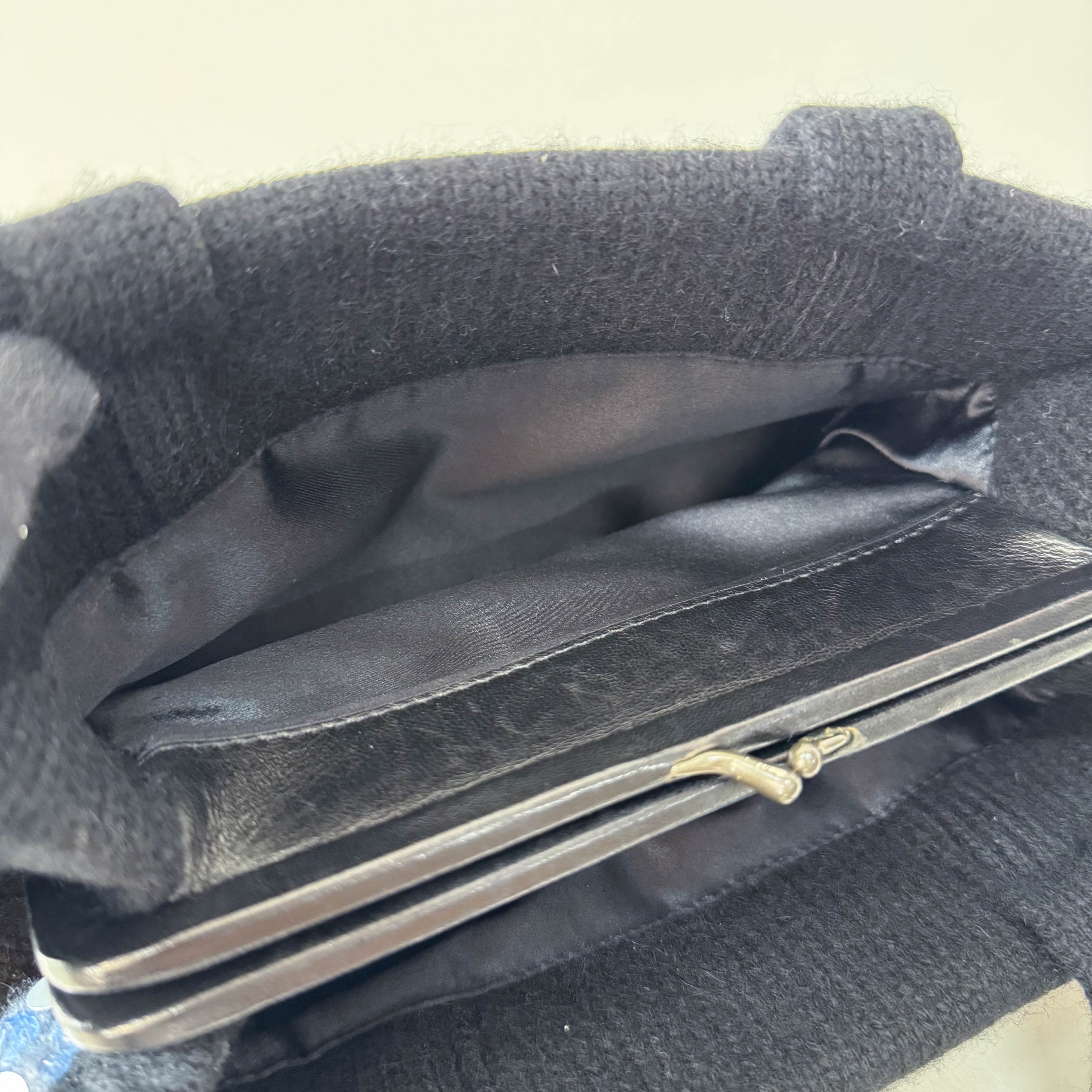 Cashmere with Sequin Embroidery Bag