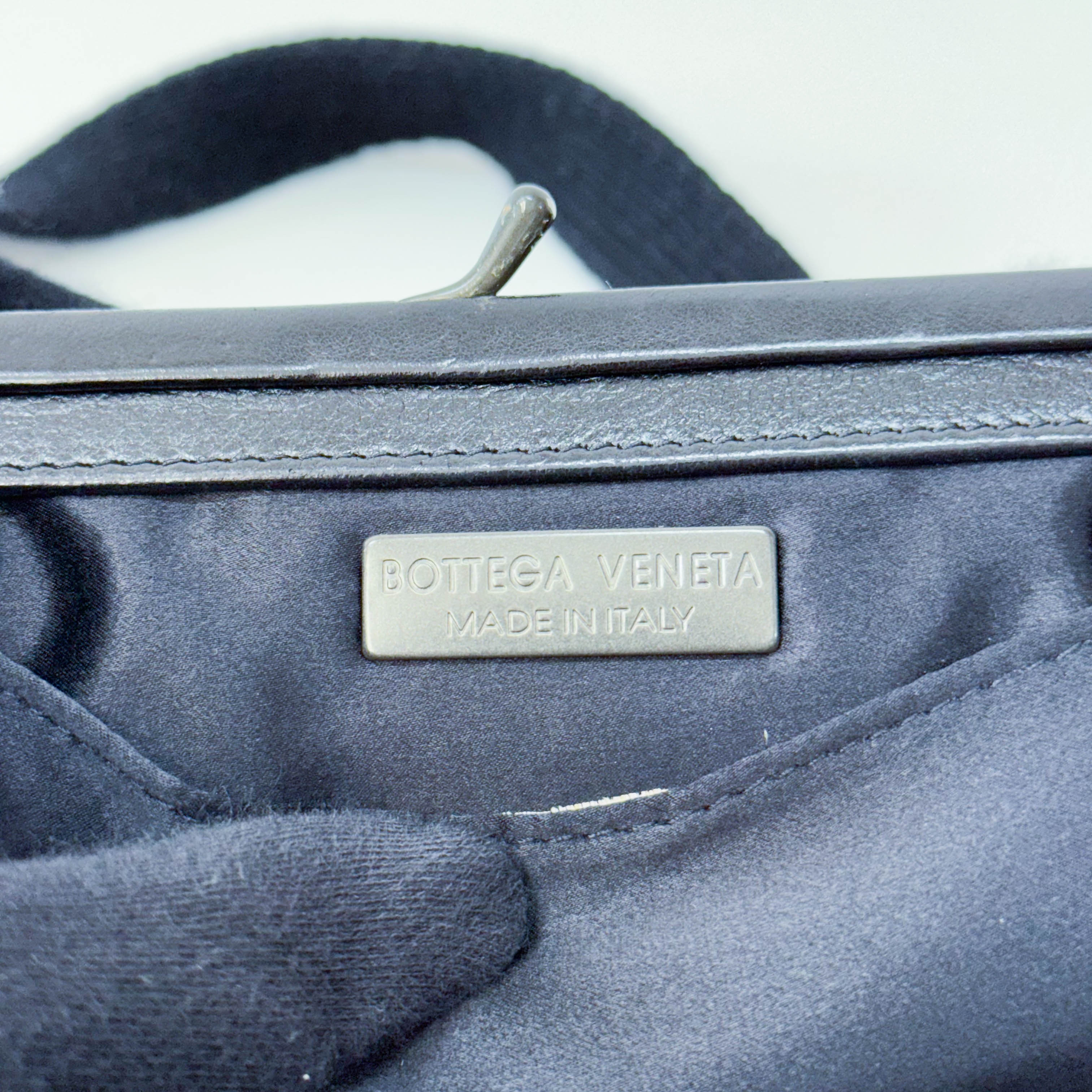 Cashmere with Sequin Embroidery Bag