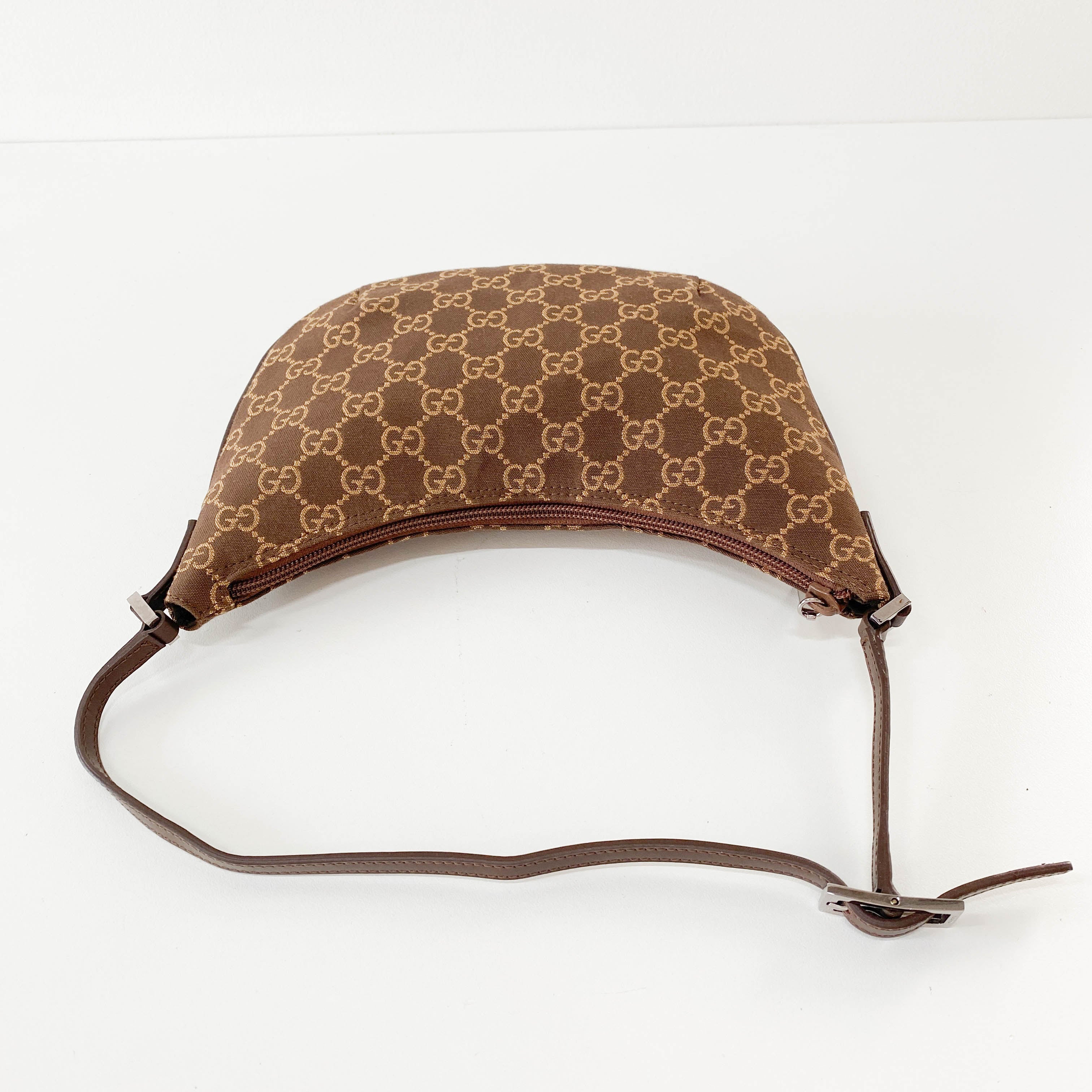 Brown GG Canvas Hobo Shoulder Bag