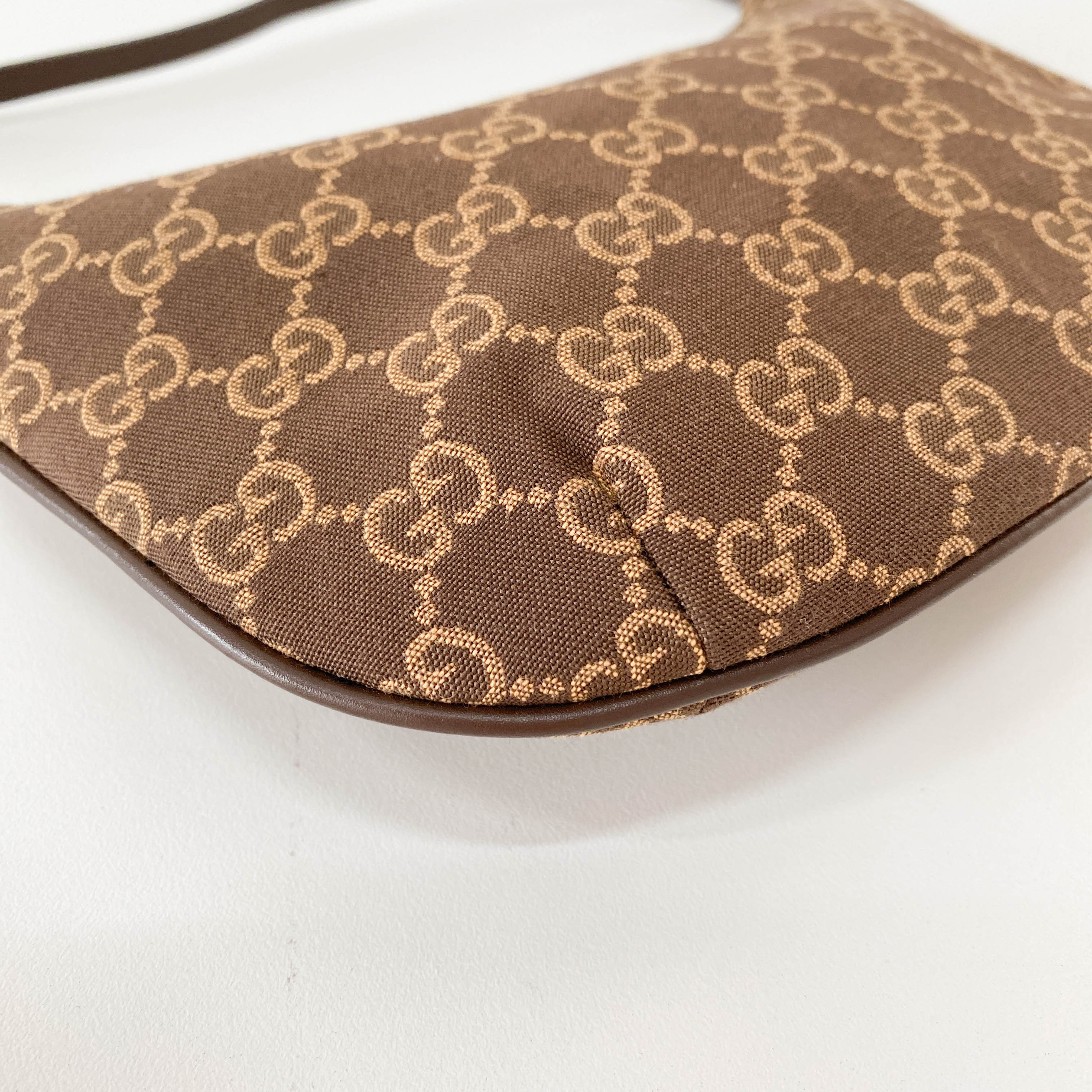 Brown GG Canvas Hobo Shoulder Bag