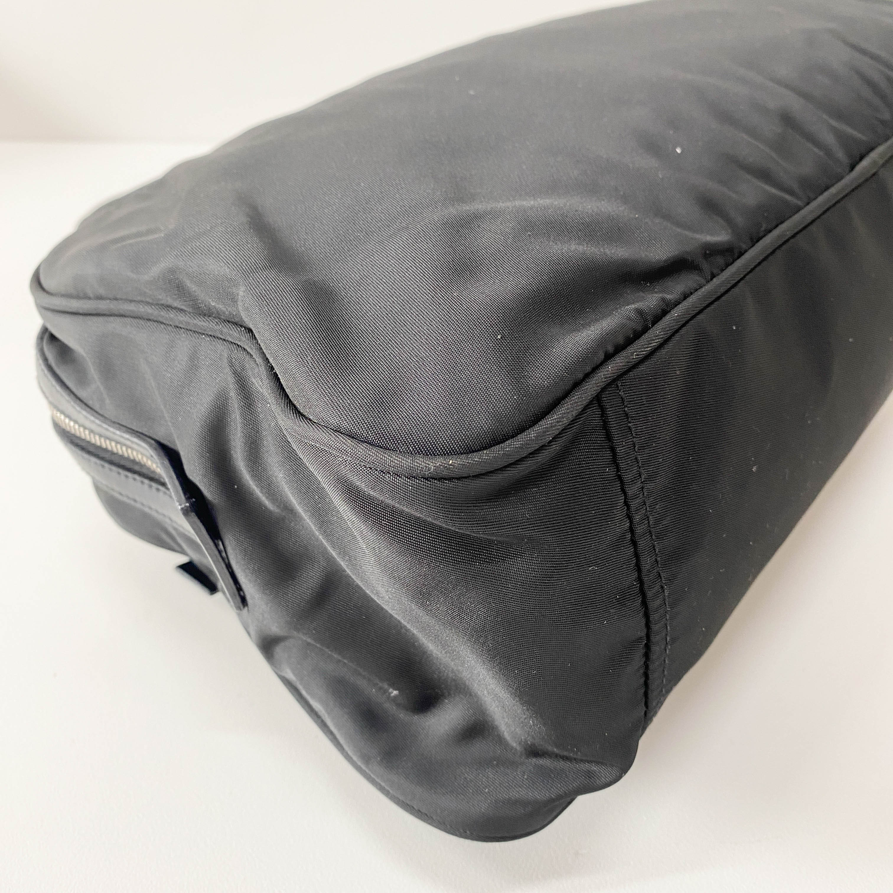 Tessuto Black Nylon Shoulder Bag