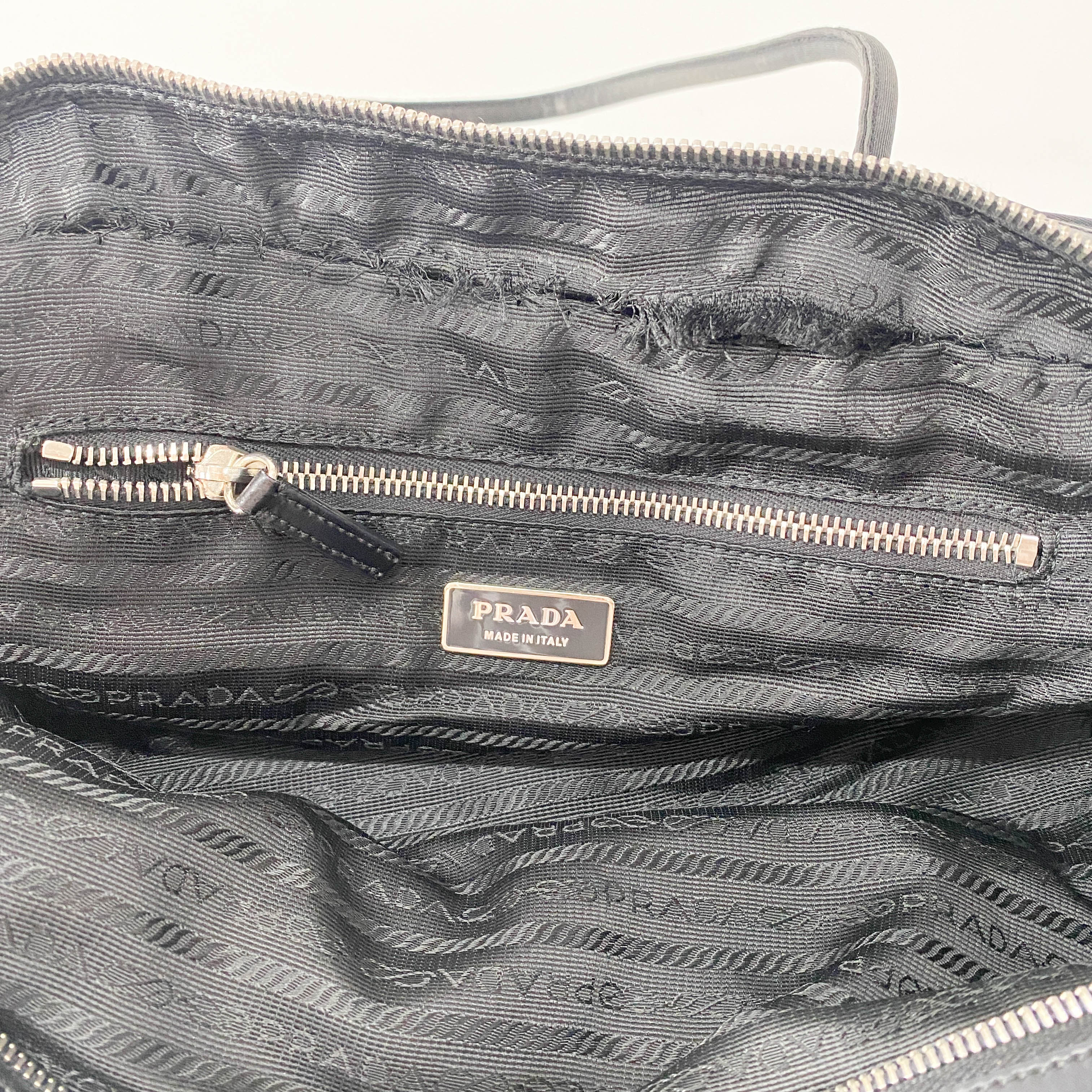 Tessuto Black Nylon Shoulder Bag