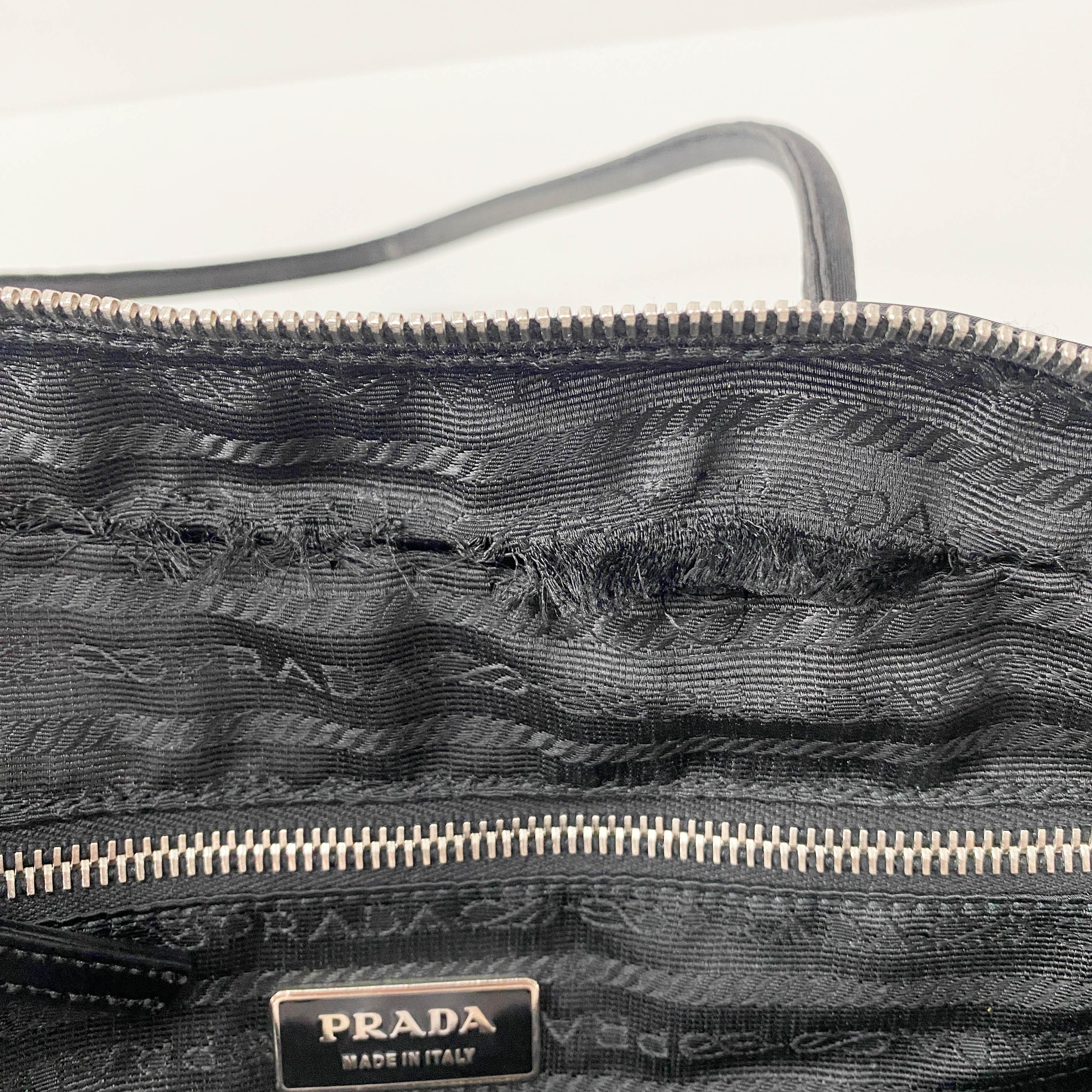 Tessuto Black Nylon Shoulder Bag