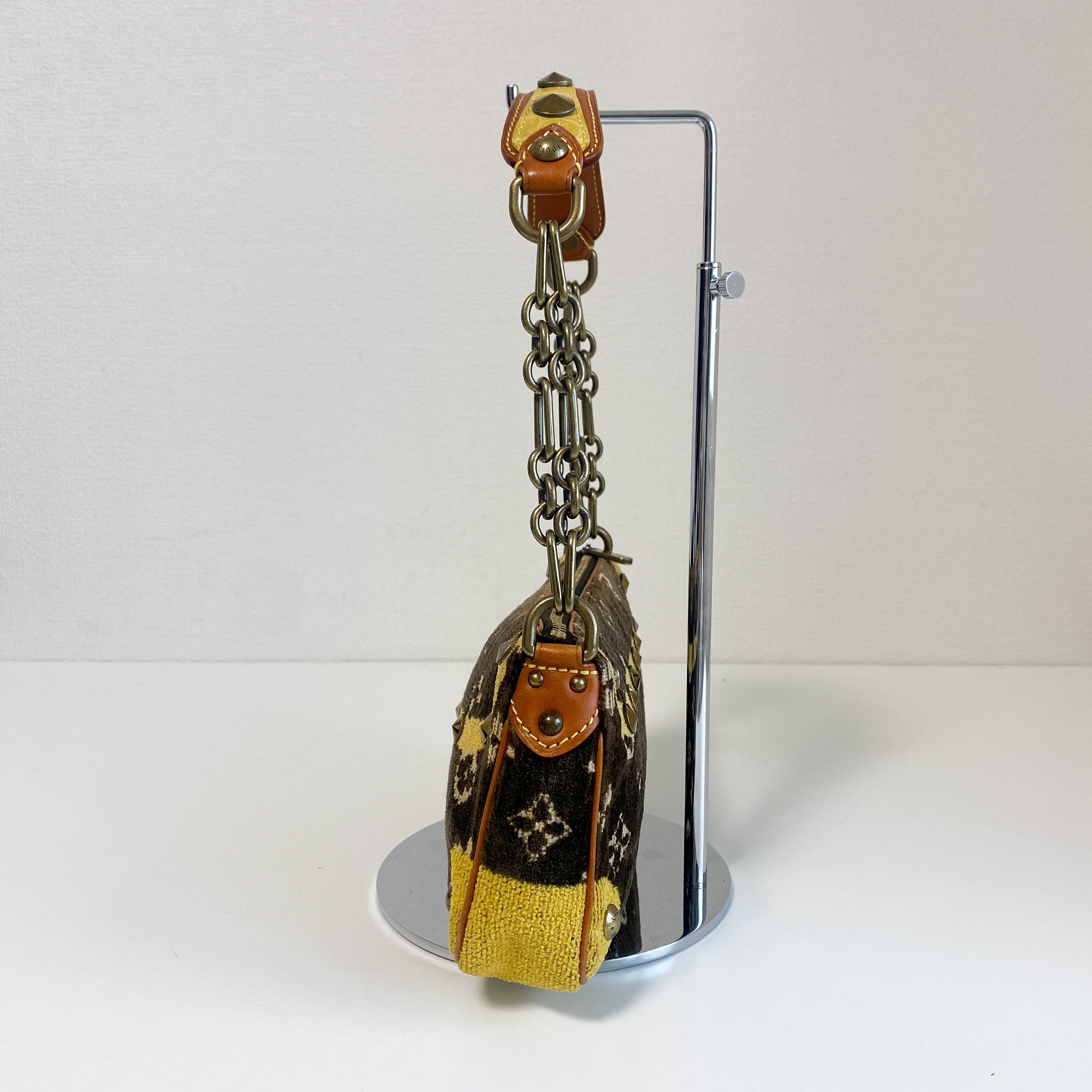 Trompe L'oeil Pochette Accessories Bag