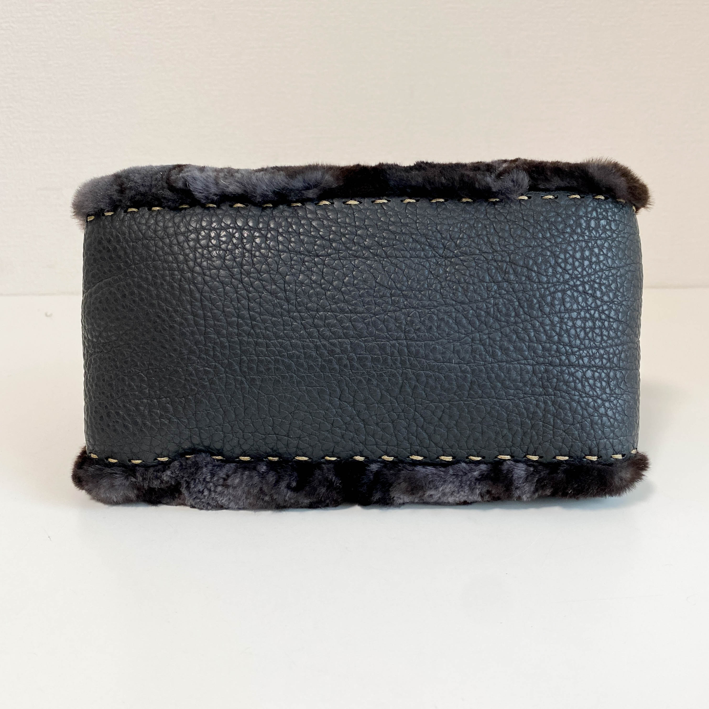 Mini Mamma Baguette Black Fur and Leather