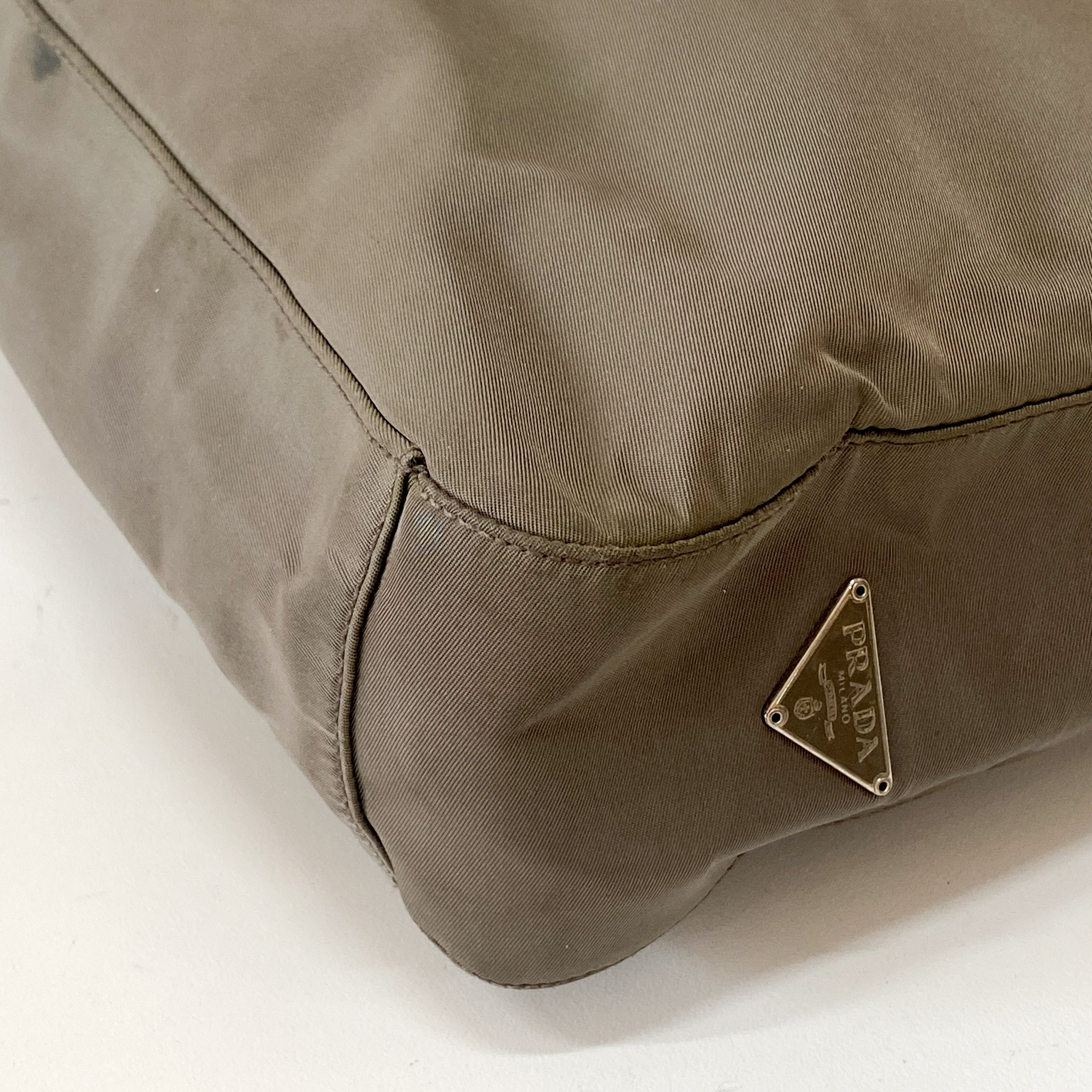 Archive Tessuto Grey Nylon Turnaround Strap Shoulder Bag