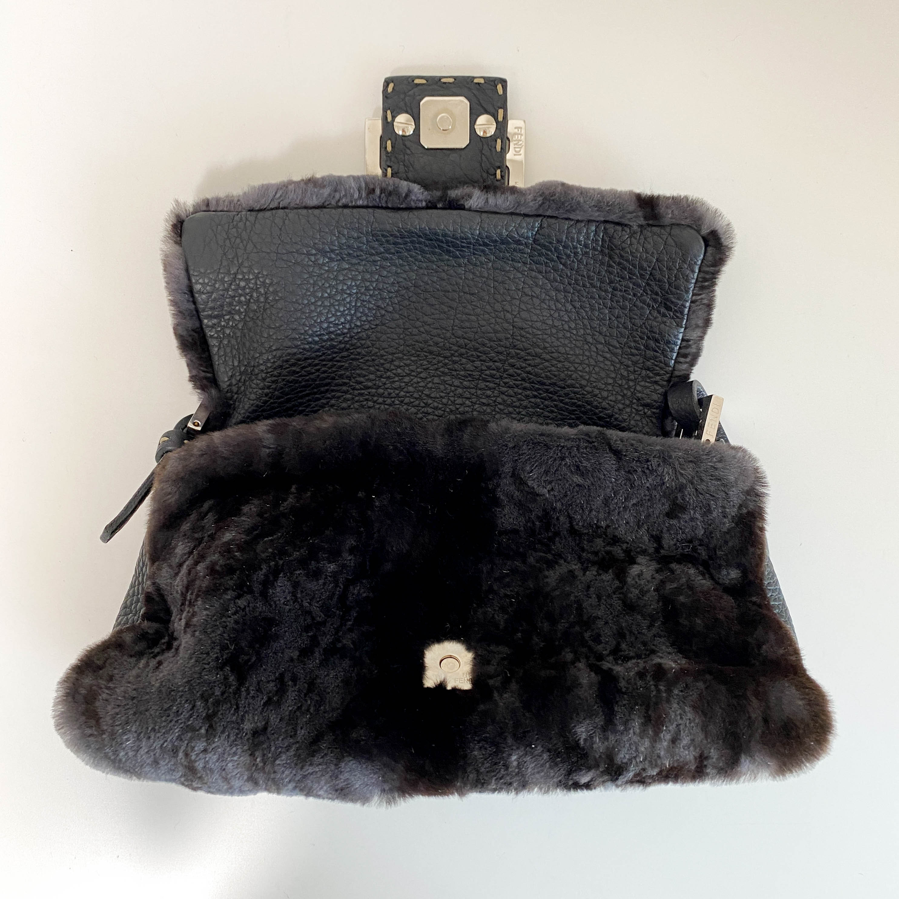 Mini Mamma Baguette Black Fur and Leather