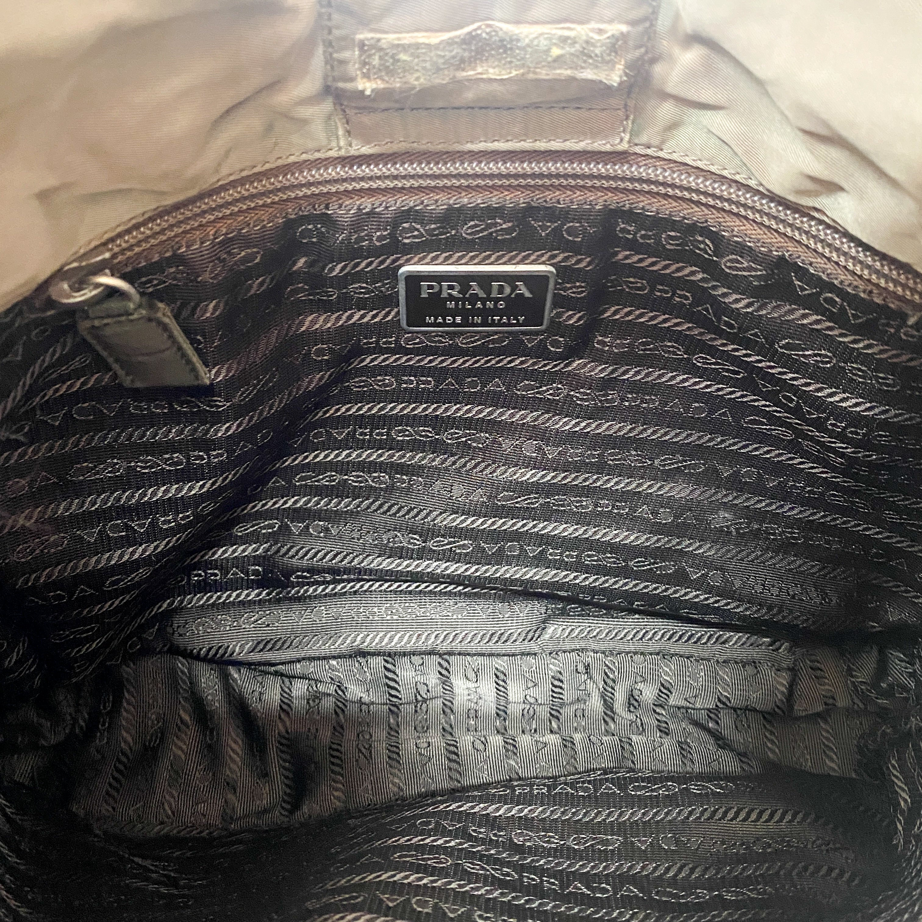 Archive Tessuto Grey Nylon Turnaround Strap Shoulder Bag