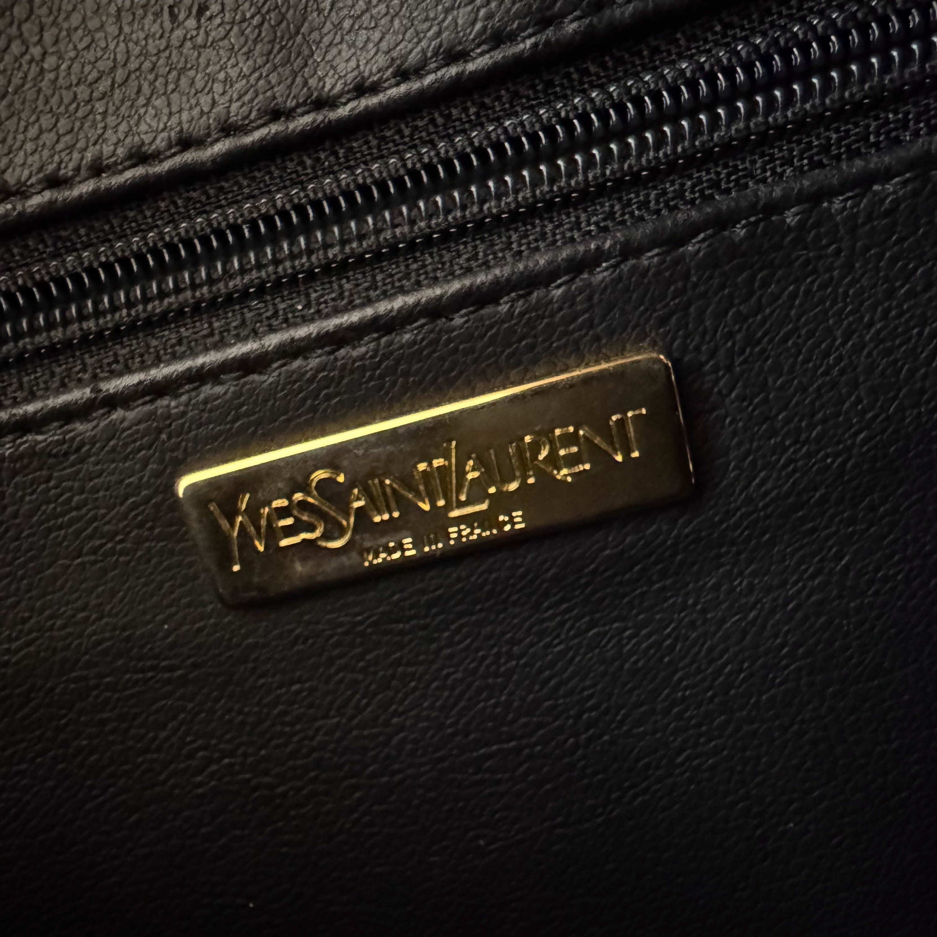 Vintage Dome Dark Navy Shoulder Bag