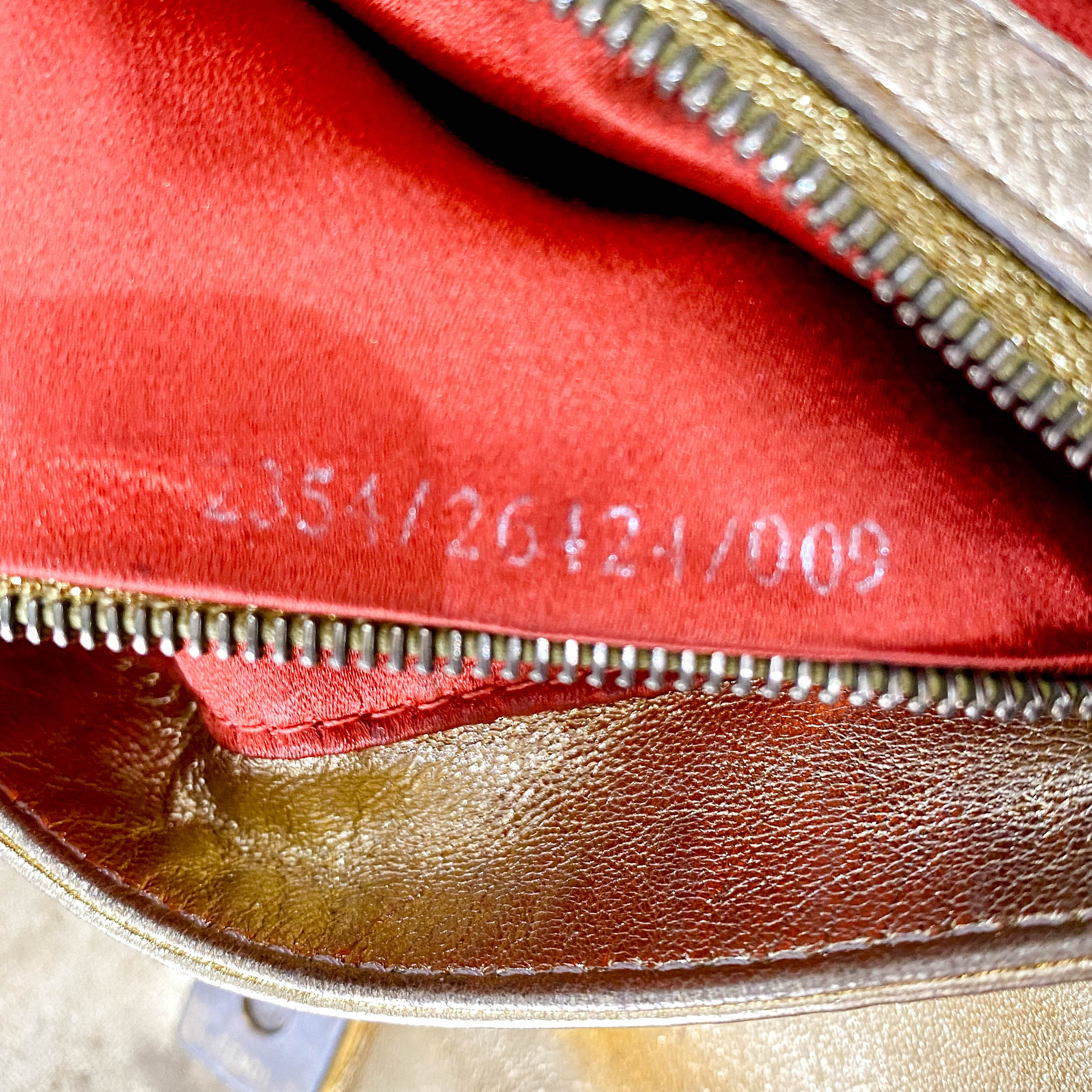 Baguette Gold Leather Rhinsotne Hardware Shoulder Bag