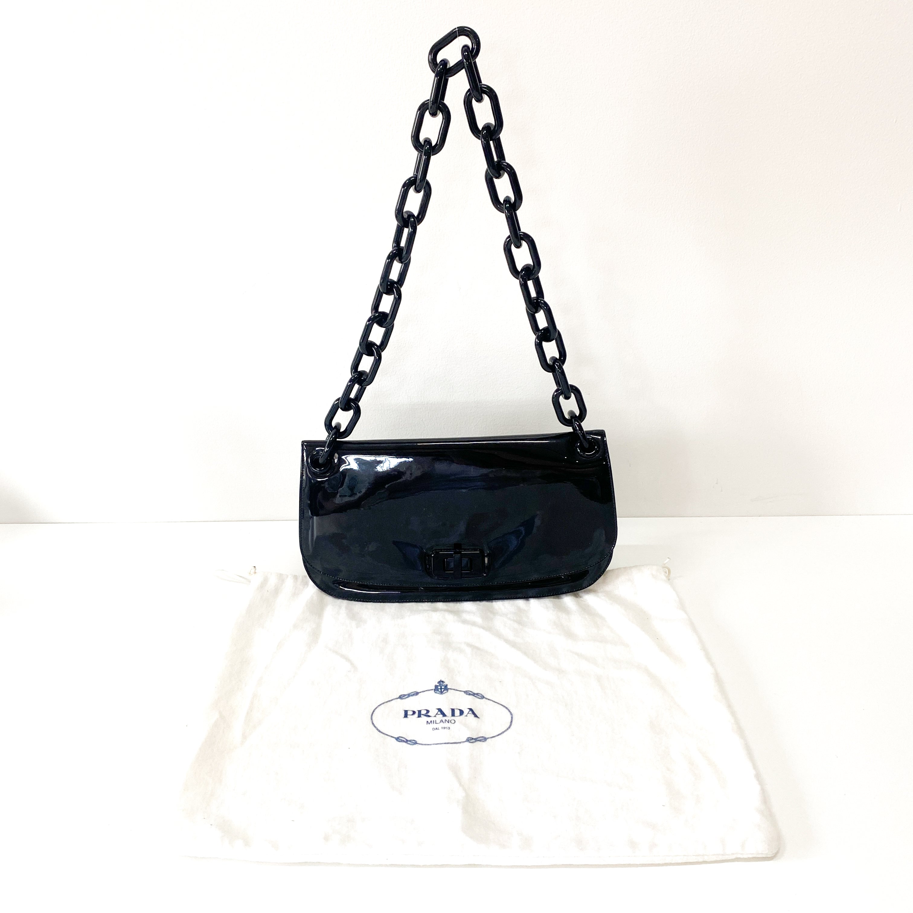 Black Patent Leather Plastic Chain Shoulder Bag