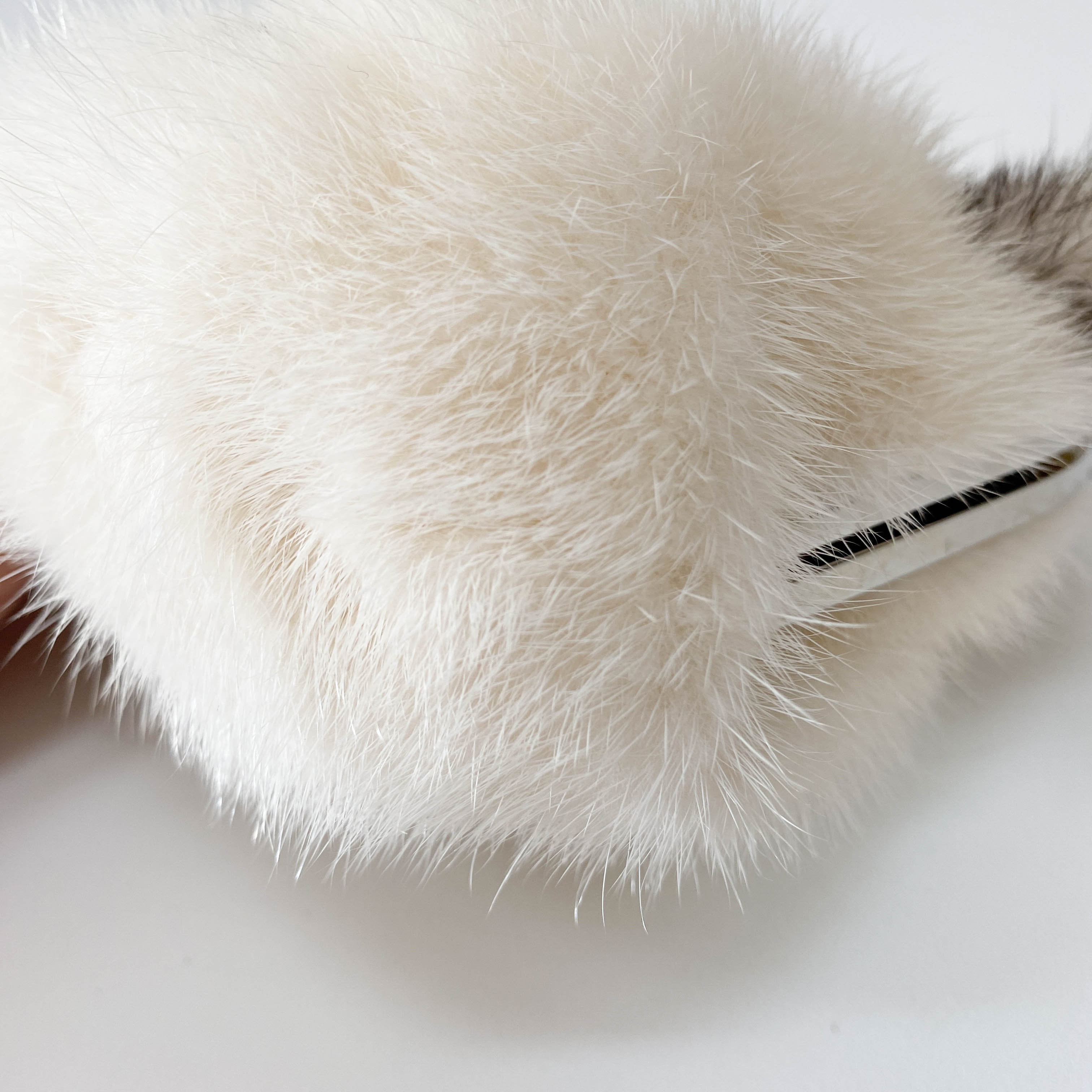 White Fur Chain Shoulder Bag