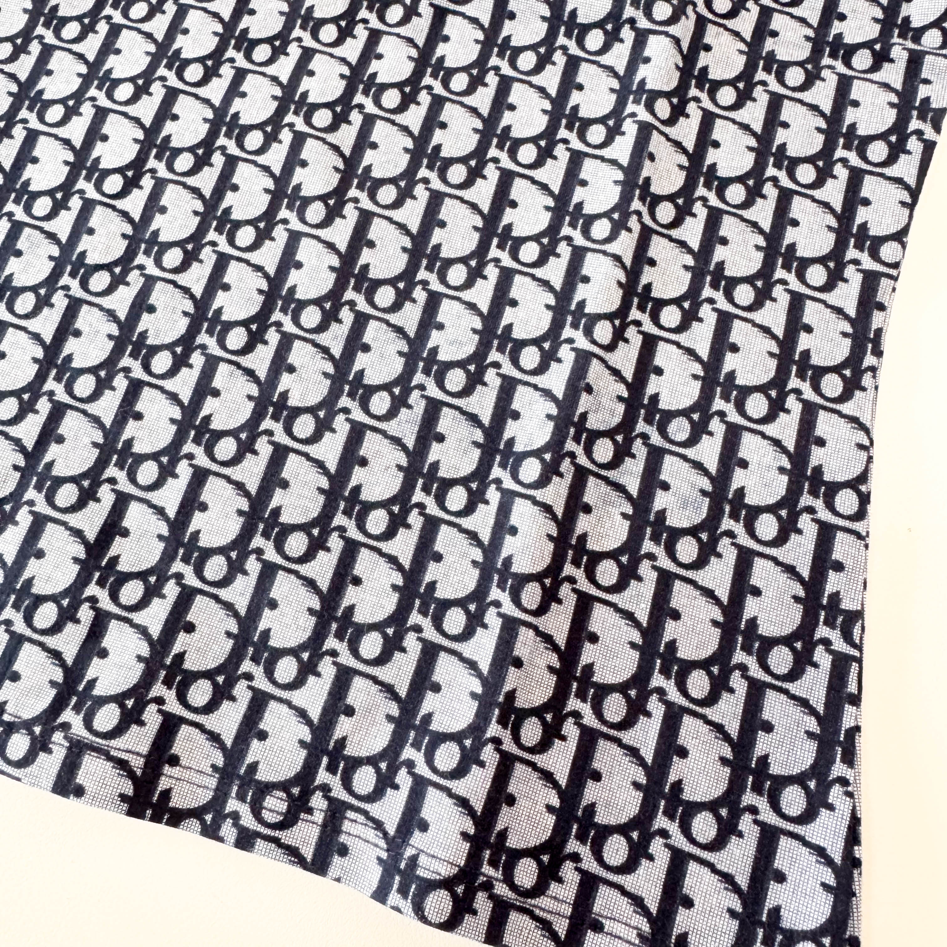 Oblique Size 12 Navy Cotton T-Shirt